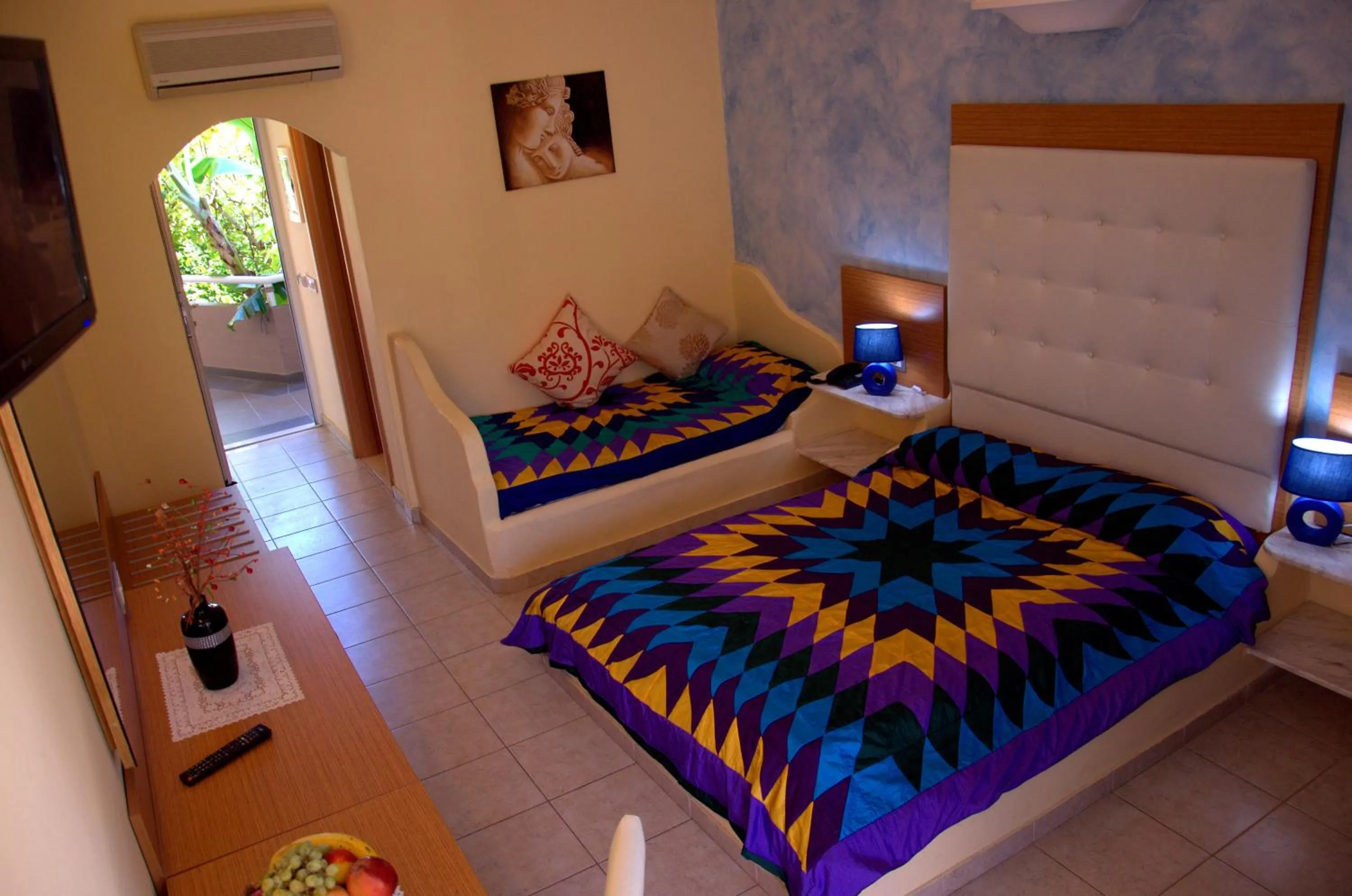 Bed in Hotel Kalithea