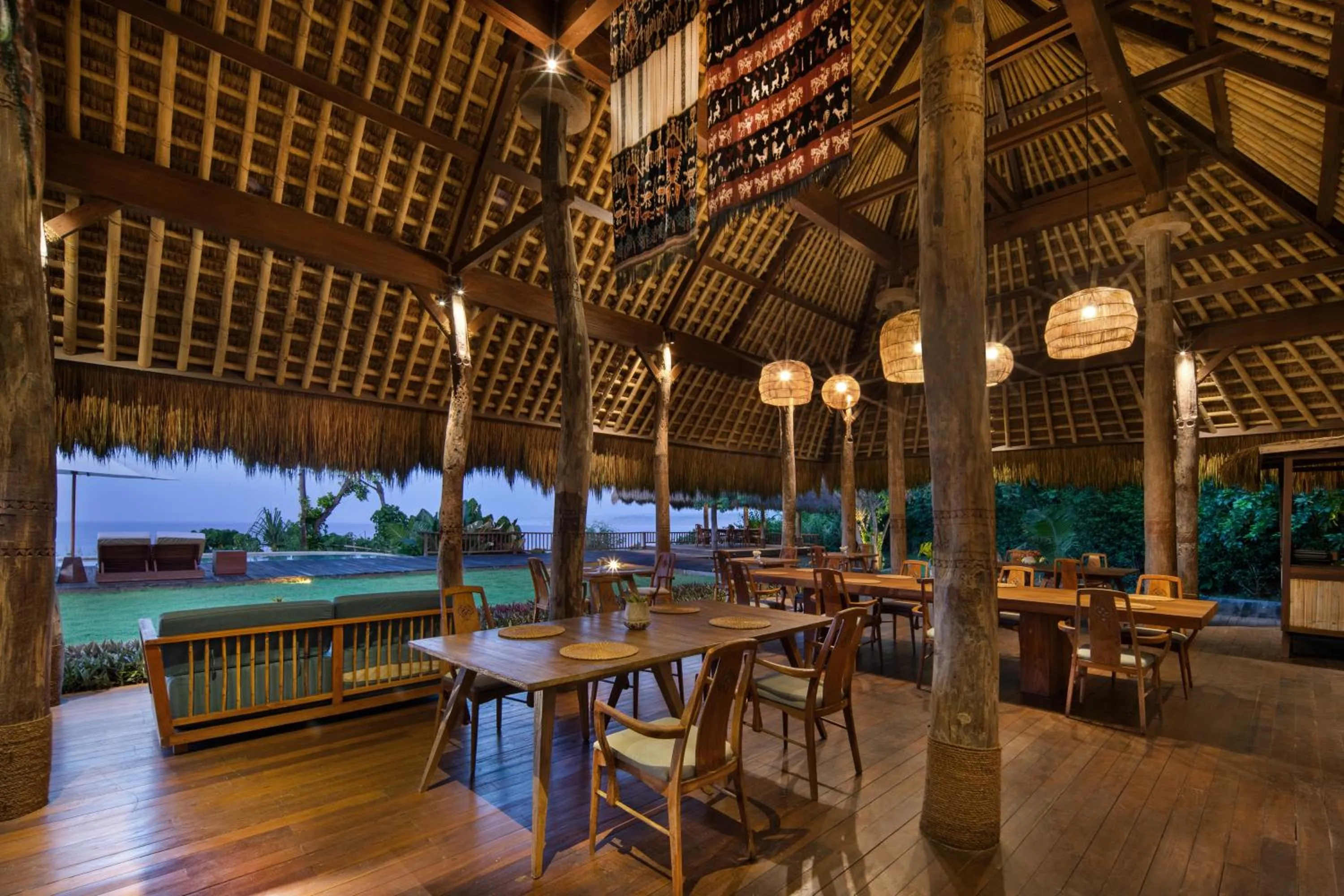Restaurant/places to eat in Lelewatu Resort Sumba