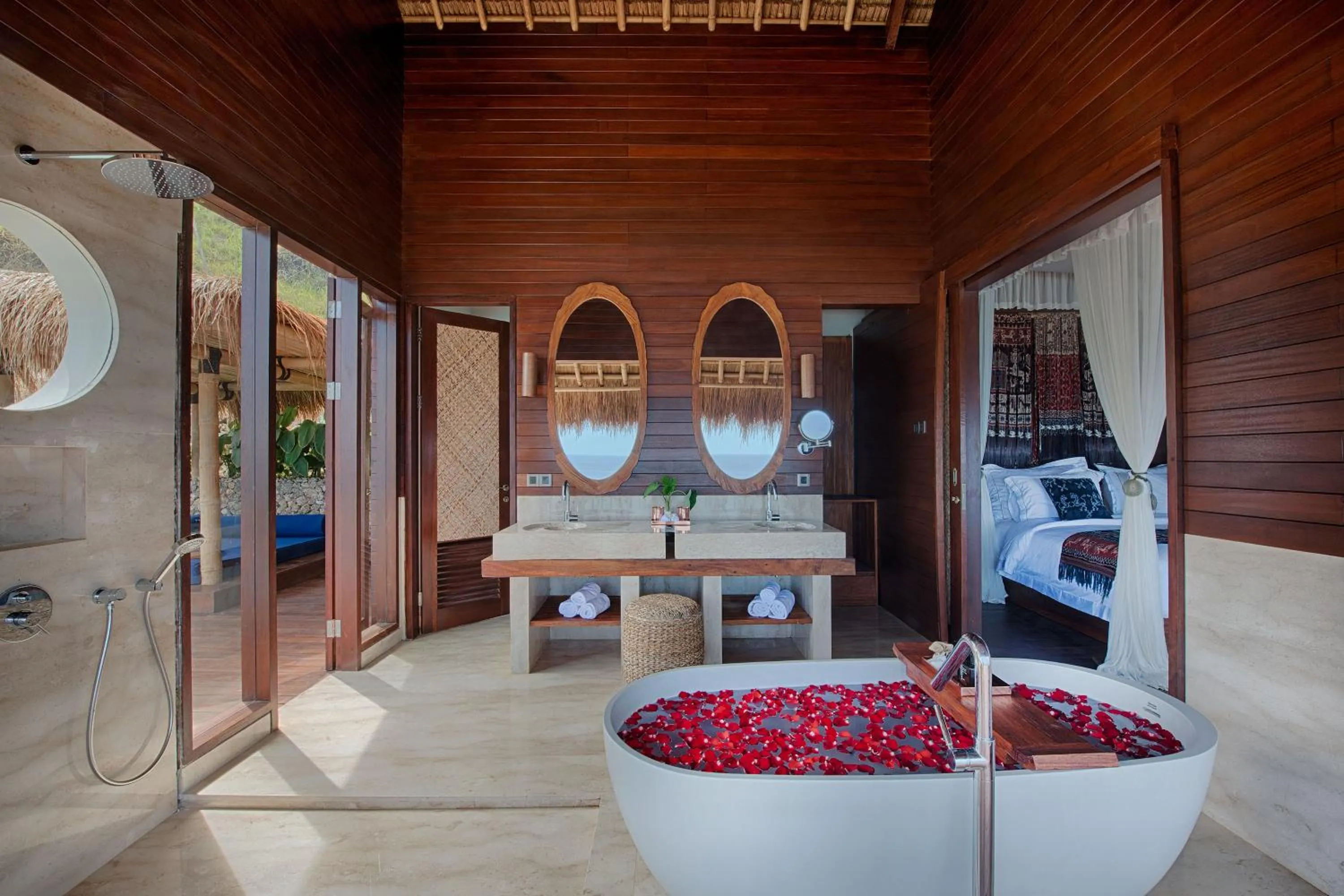 Bathroom in Lelewatu Resort Sumba