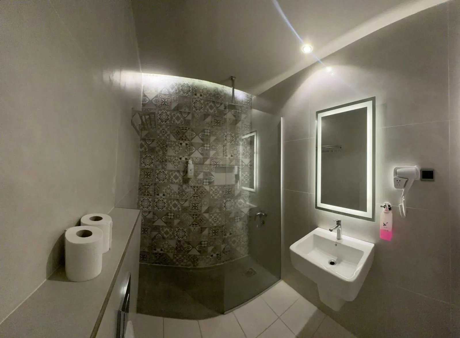 Property building in Amman Pasha Hotel