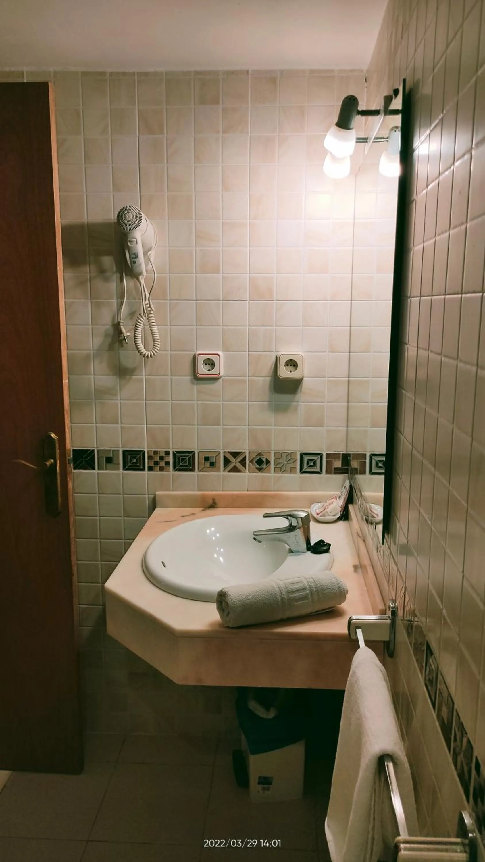 Bathroom in Pensión Coral