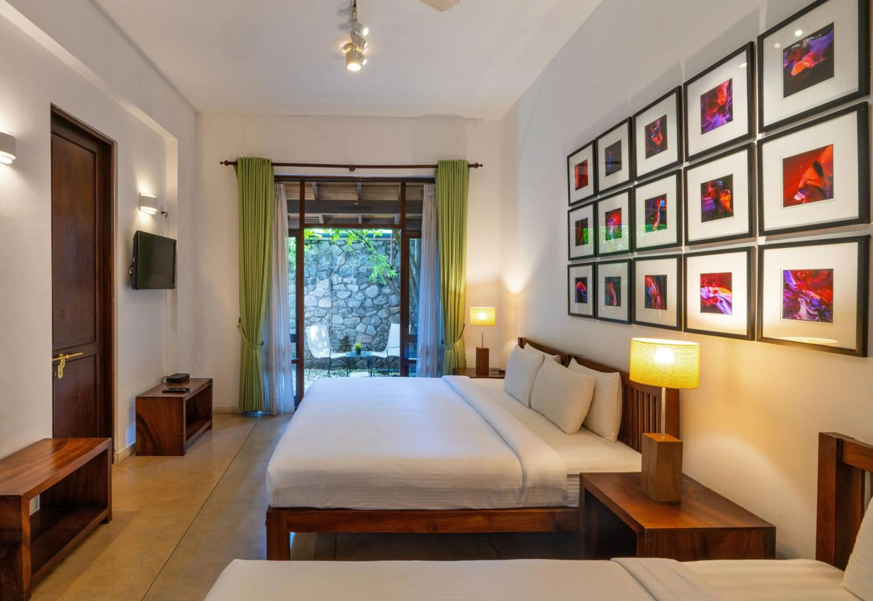 Bedroom, Bed in Zylan Colombo