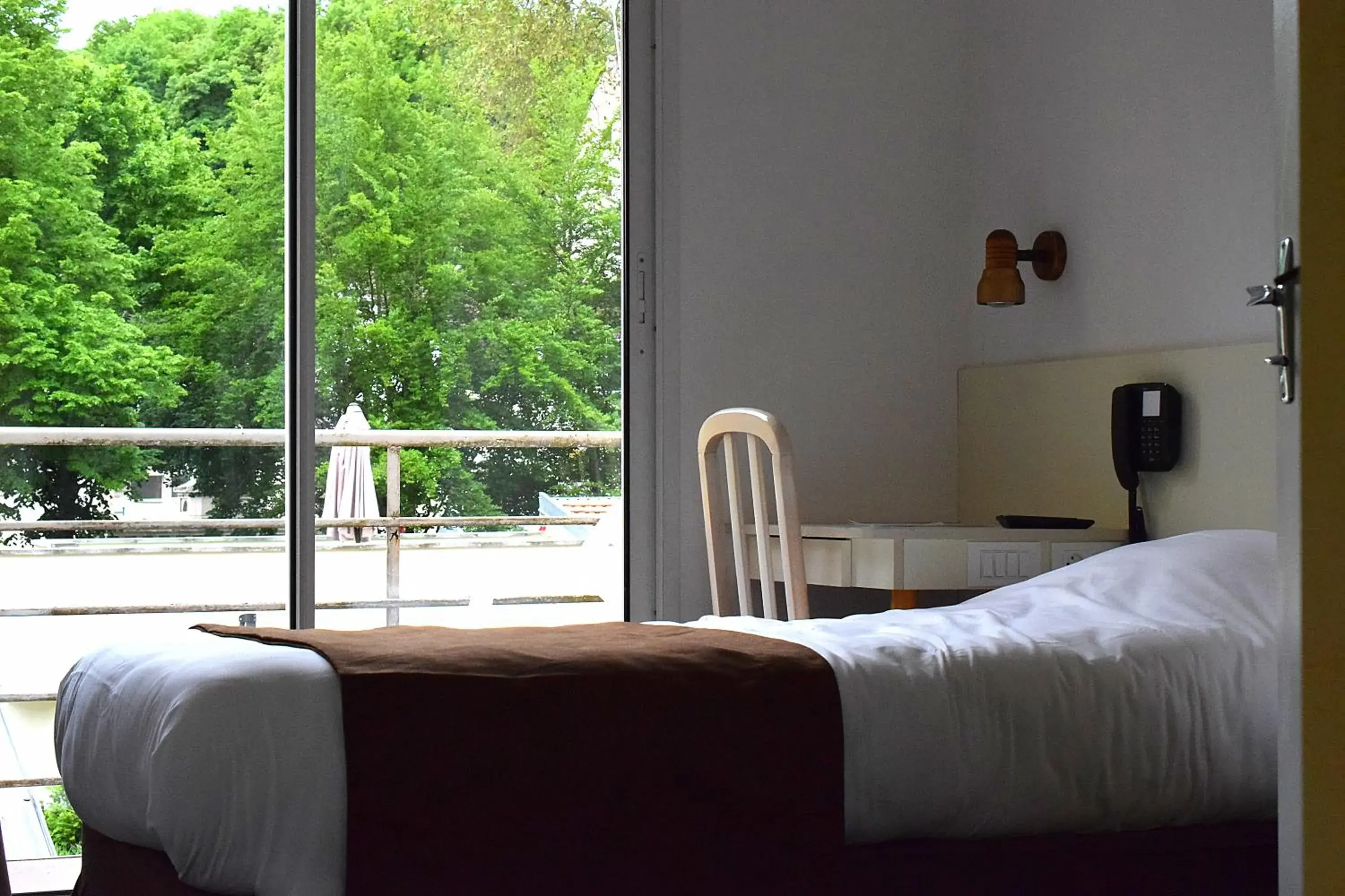 Single Room in Hotel des Lauriers Roses Single Room in Hotel des Lauriers Roses