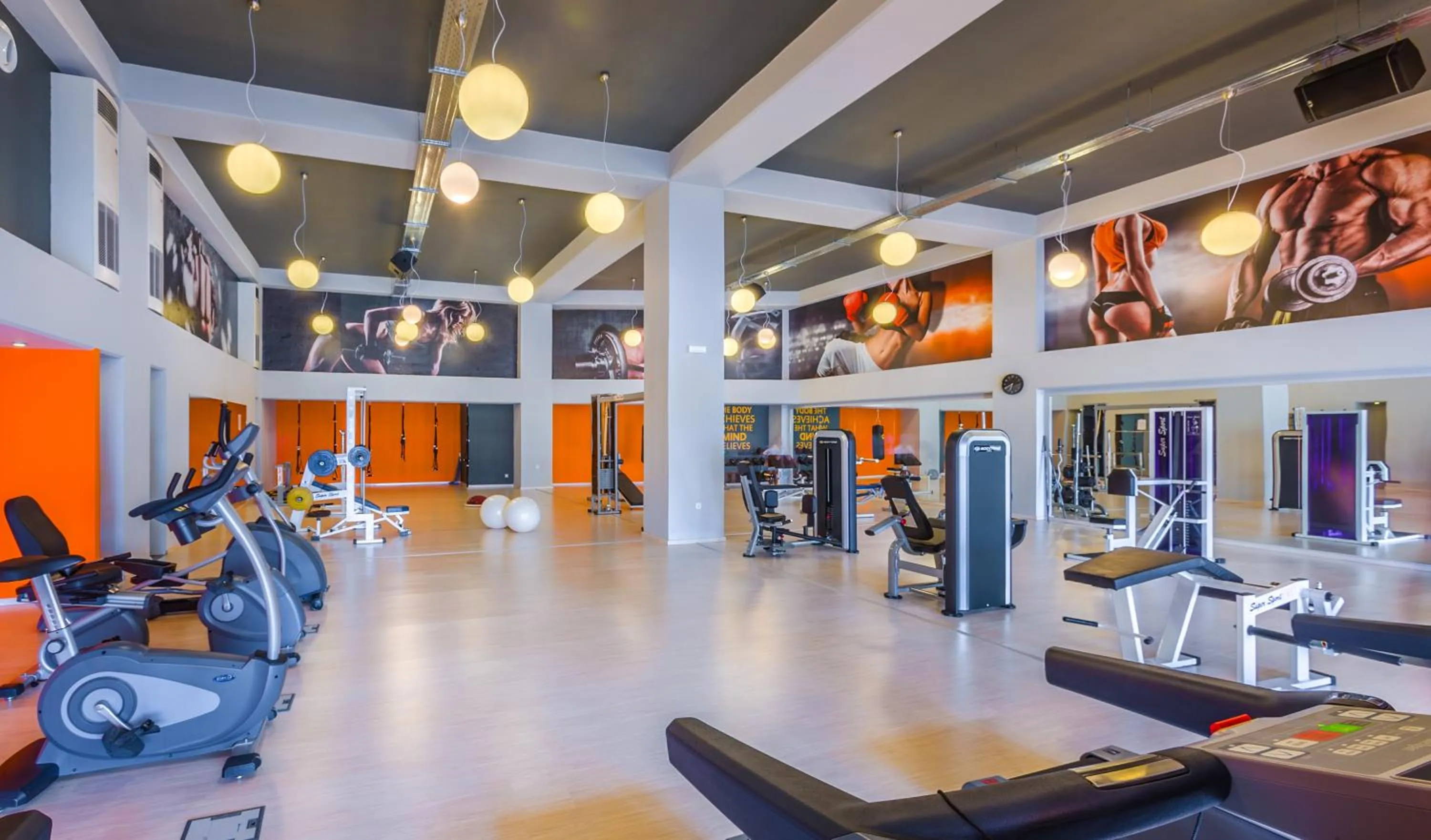Fitness centre/facilities in Kipriotis Maris Suites