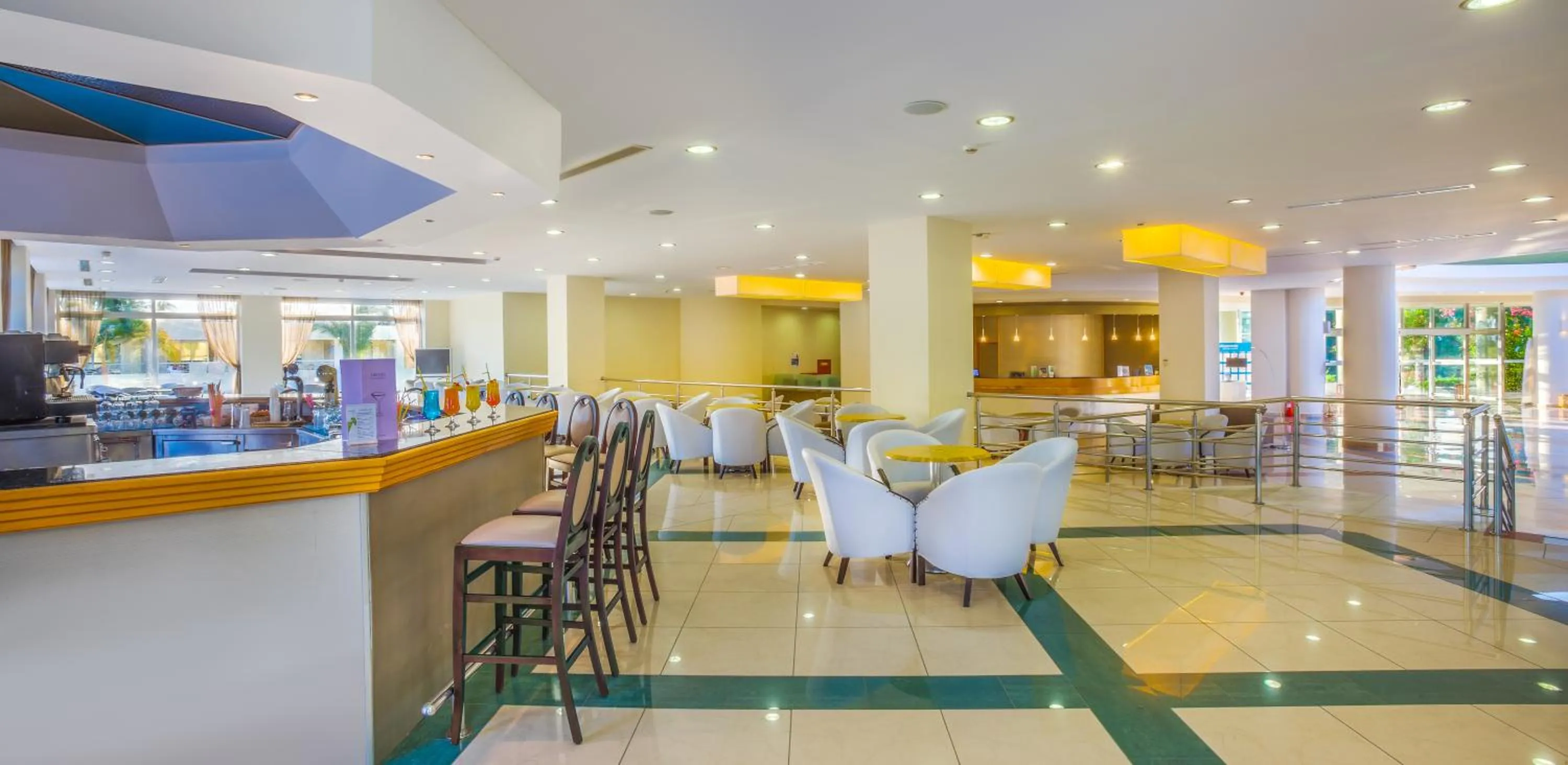 Lounge or bar in Kipriotis Maris Suites