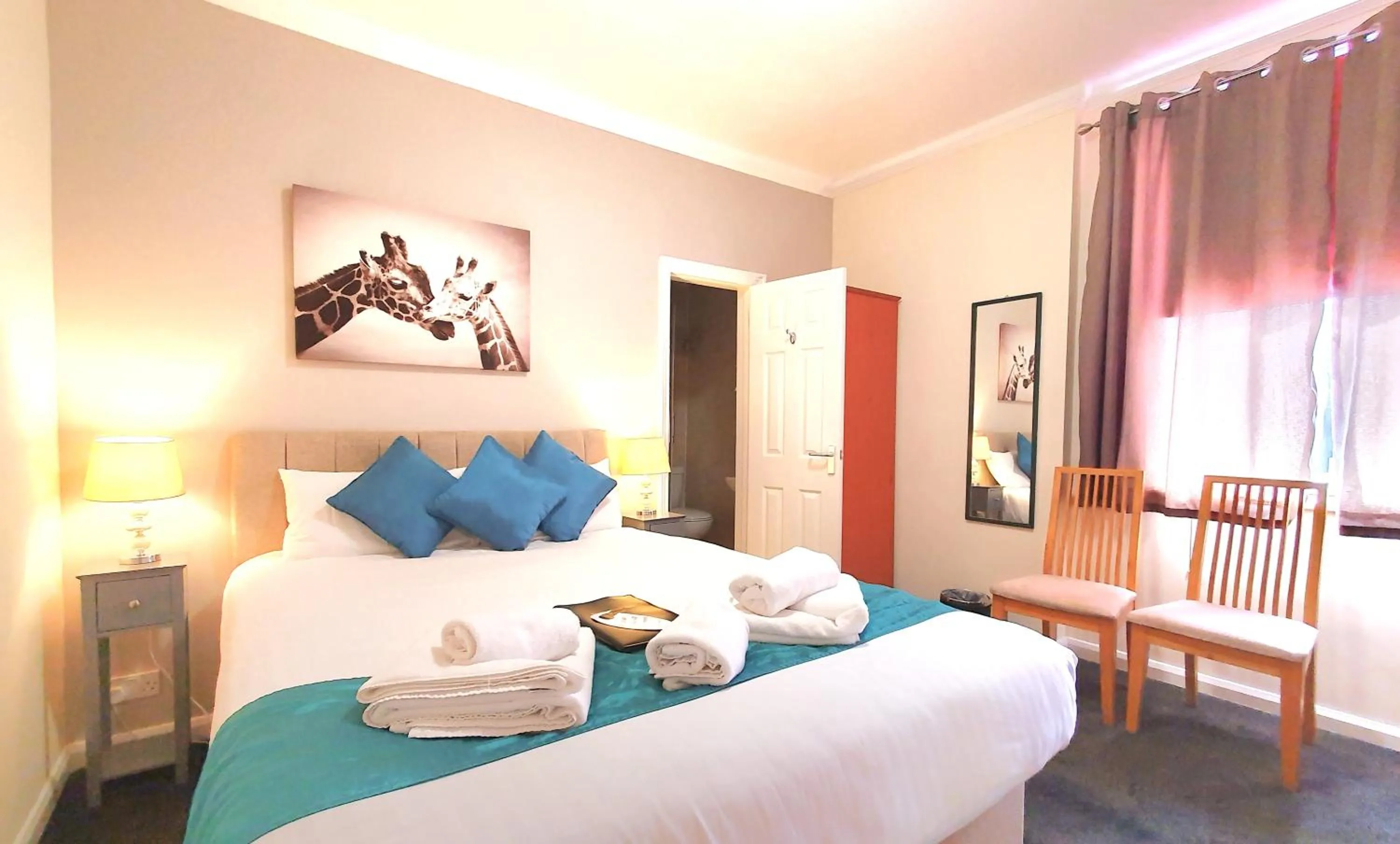 Photo of the whole room, Bed in Yardley Manor Hotel