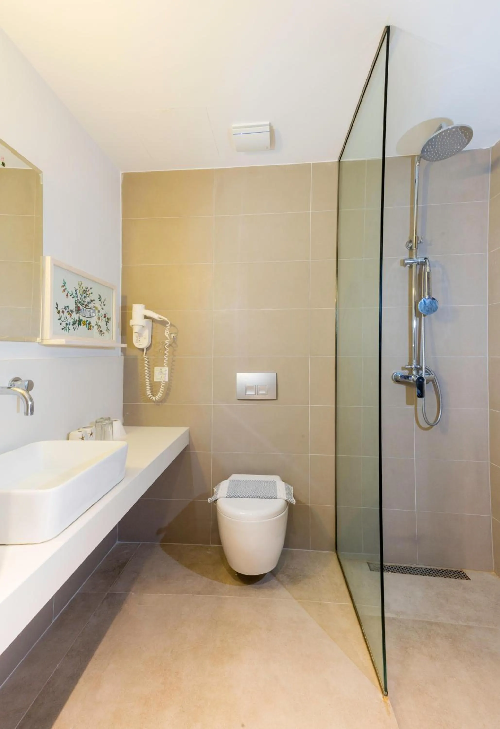 Bathroom in Orion Hotel