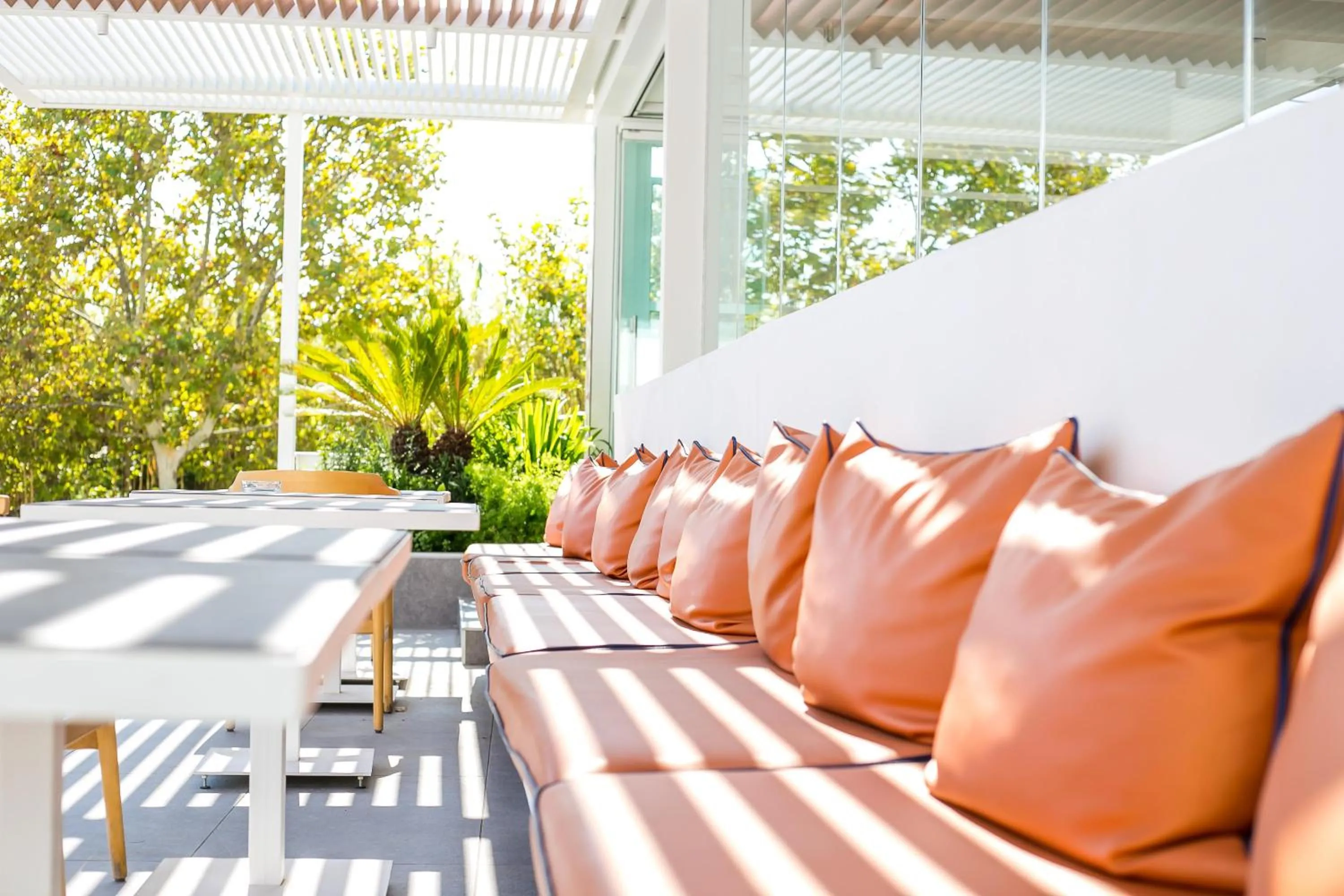 Lounge or bar in Orion Hotel