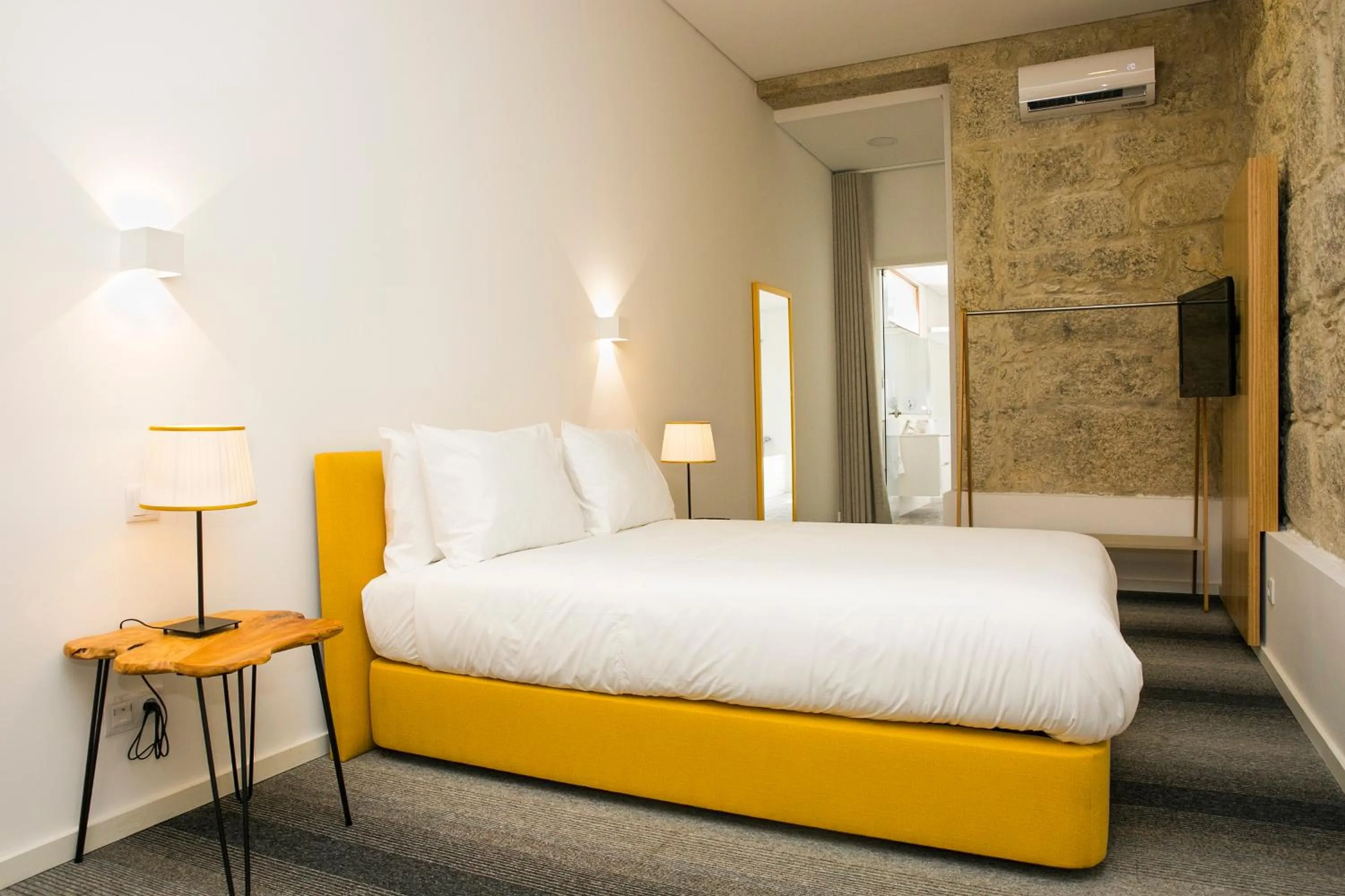 Bed in BO - Álvares Cabral GuestHouse