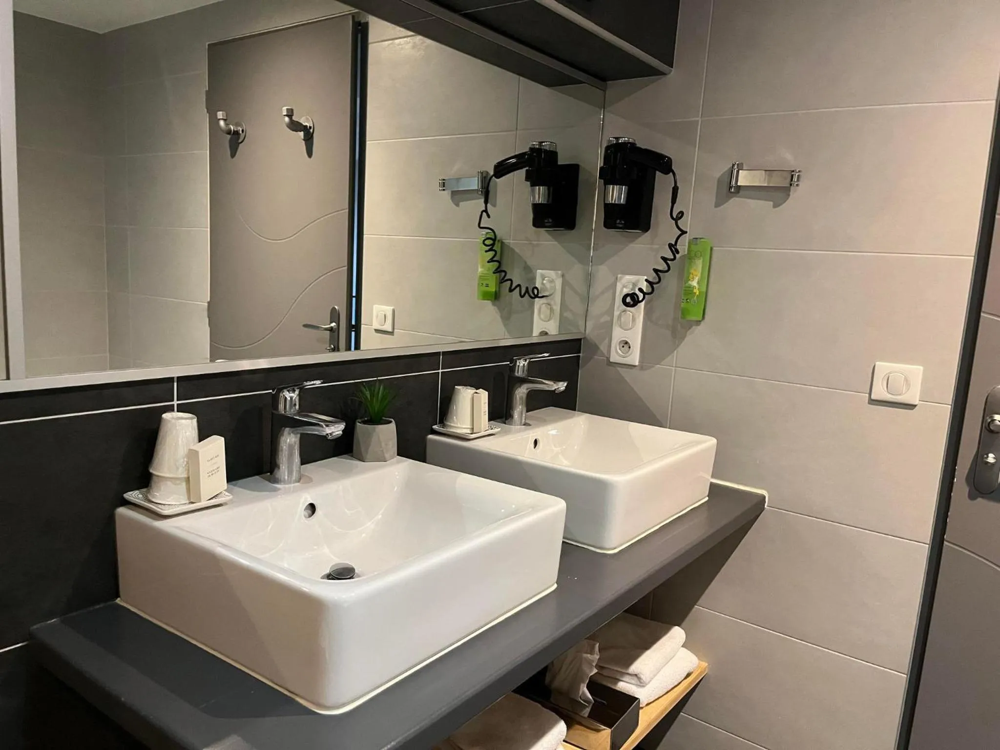 Property building in Les Olivades