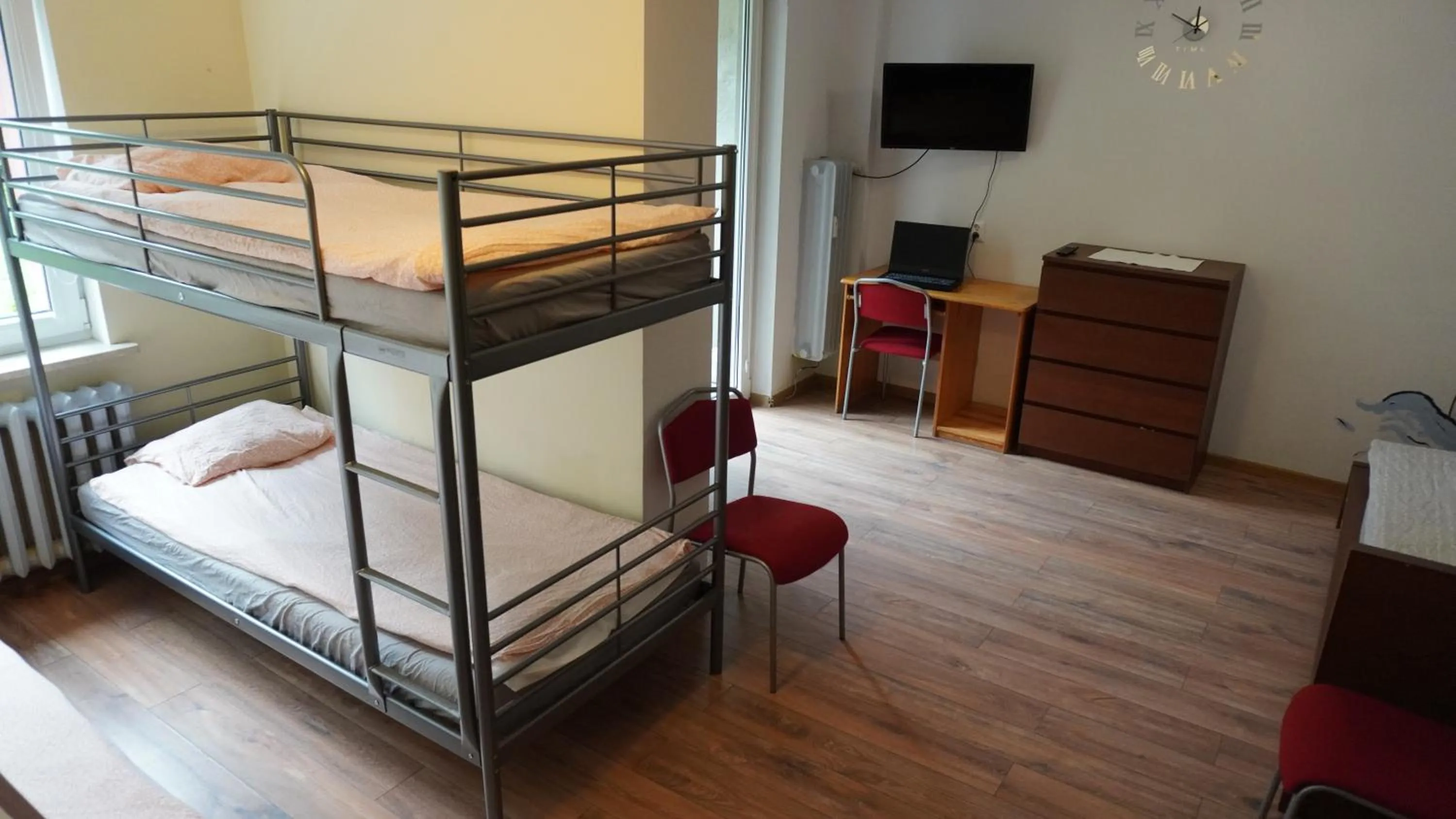 Photo of the whole room, Bed in Hostel4u