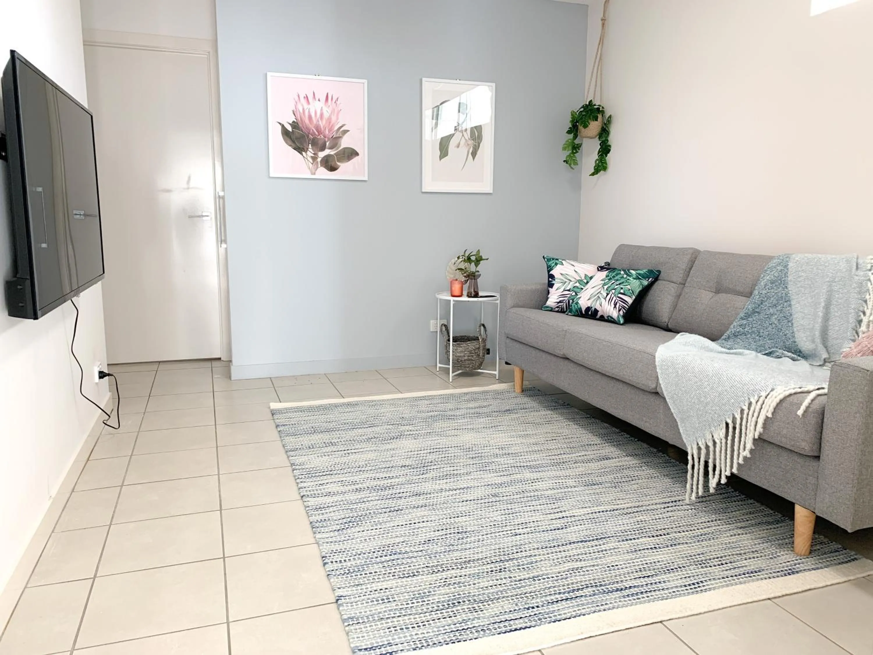 Living room in Horton Apartments