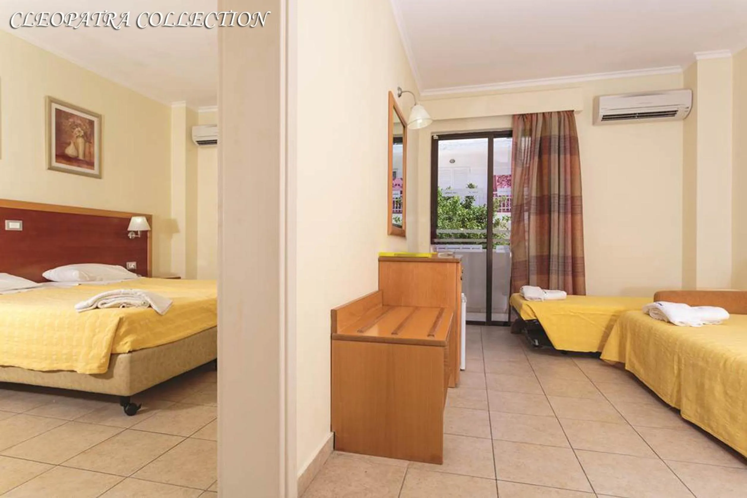 Bedroom in Cleopatra Classic Hotel