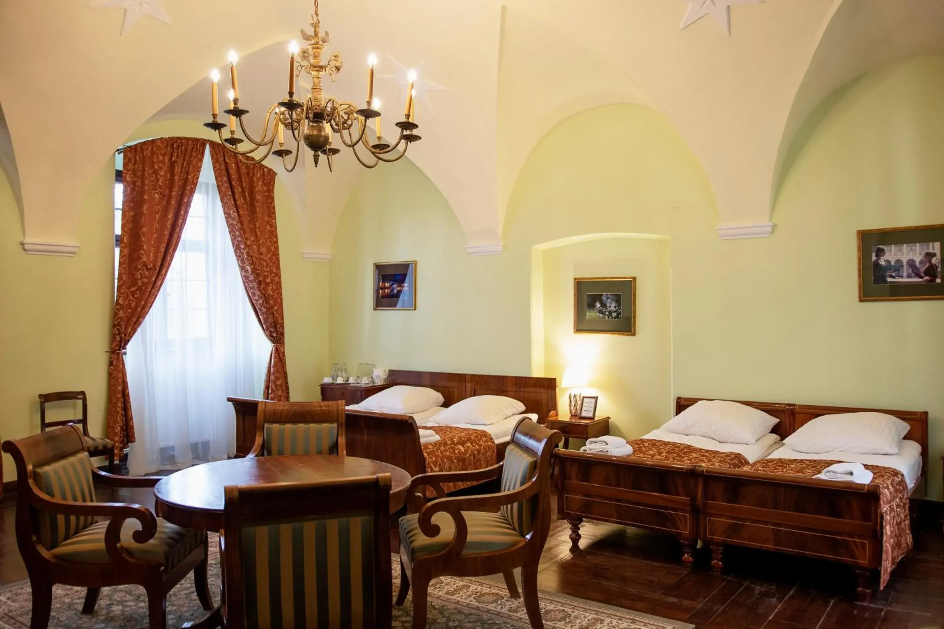 Superior Studio (Castle) Komnata Marszałkowska in Zamek w Baranowie Sandomierskim Superior Studio (Castle) Komnata Marszałkowska in Zamek w Baranowie Sandomierskim