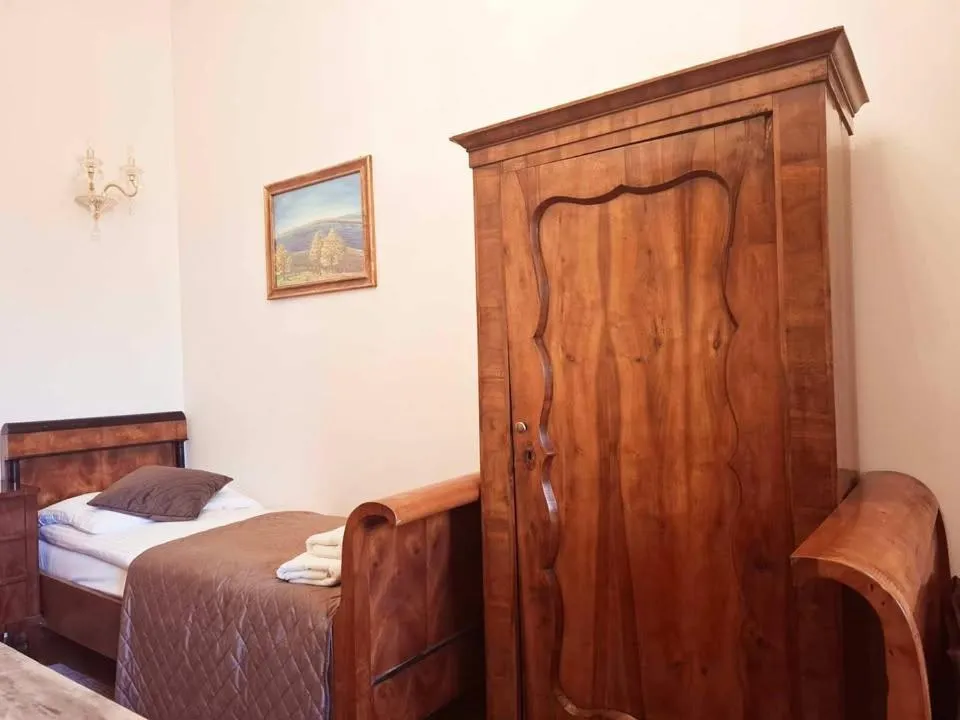 Property building, Bed in Zamek w Baranowie Sandomierskim