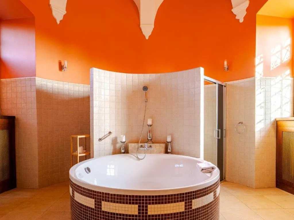 Bathroom in Zamek w Baranowie Sandomierskim