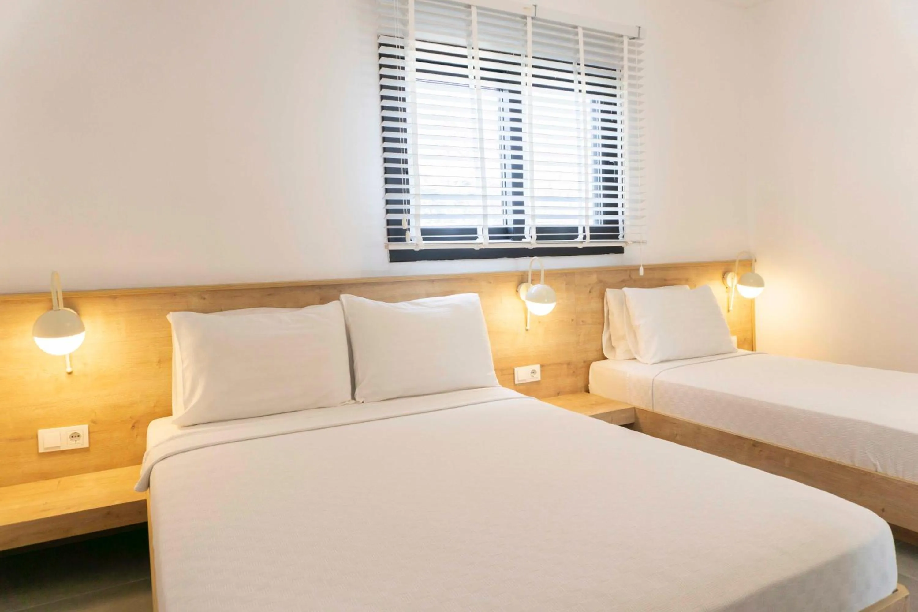 Bedroom, Bed in Daphnis Hotel