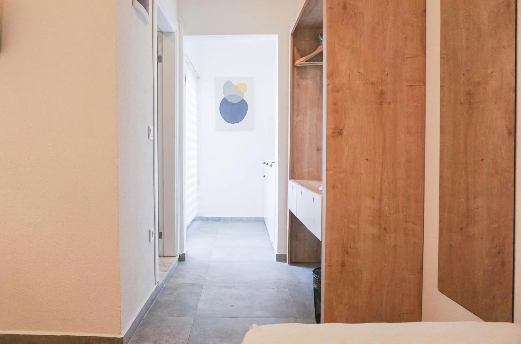 wardrobe, Bed in Daphnis Hotel