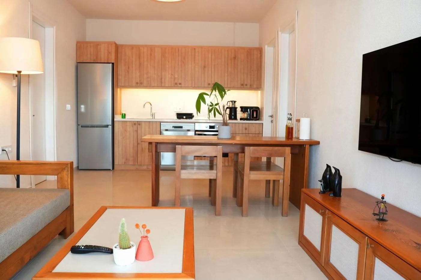 TV and multimedia in Daphnis Hotel