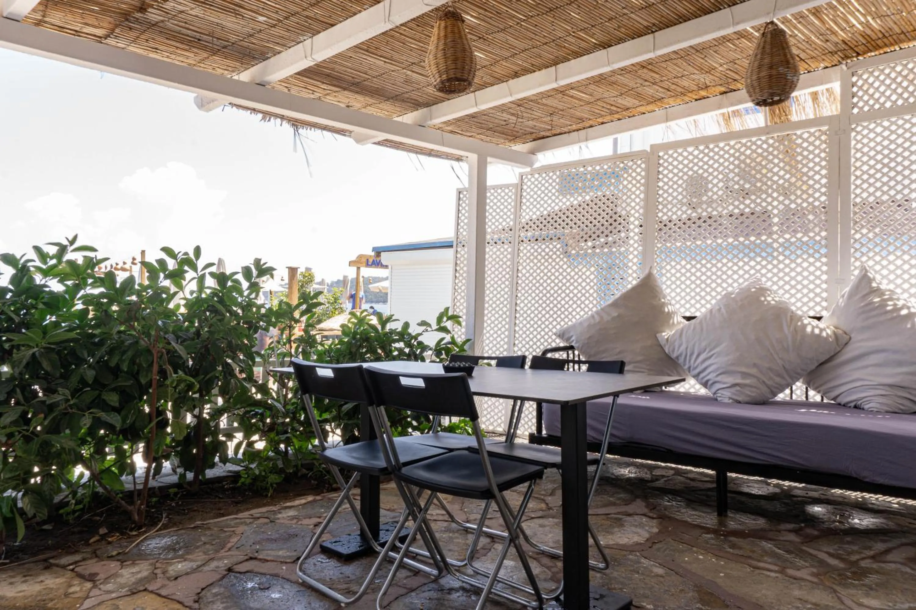 Patio in Daphnis Hotel