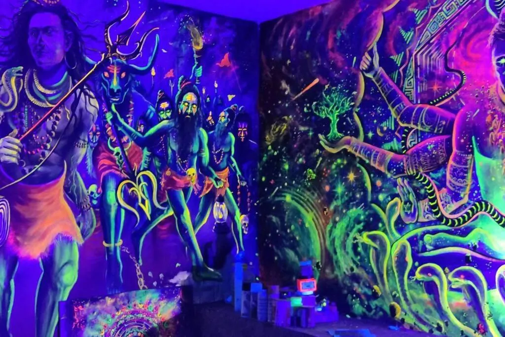 Decorative detail in Flipsyde Retreat