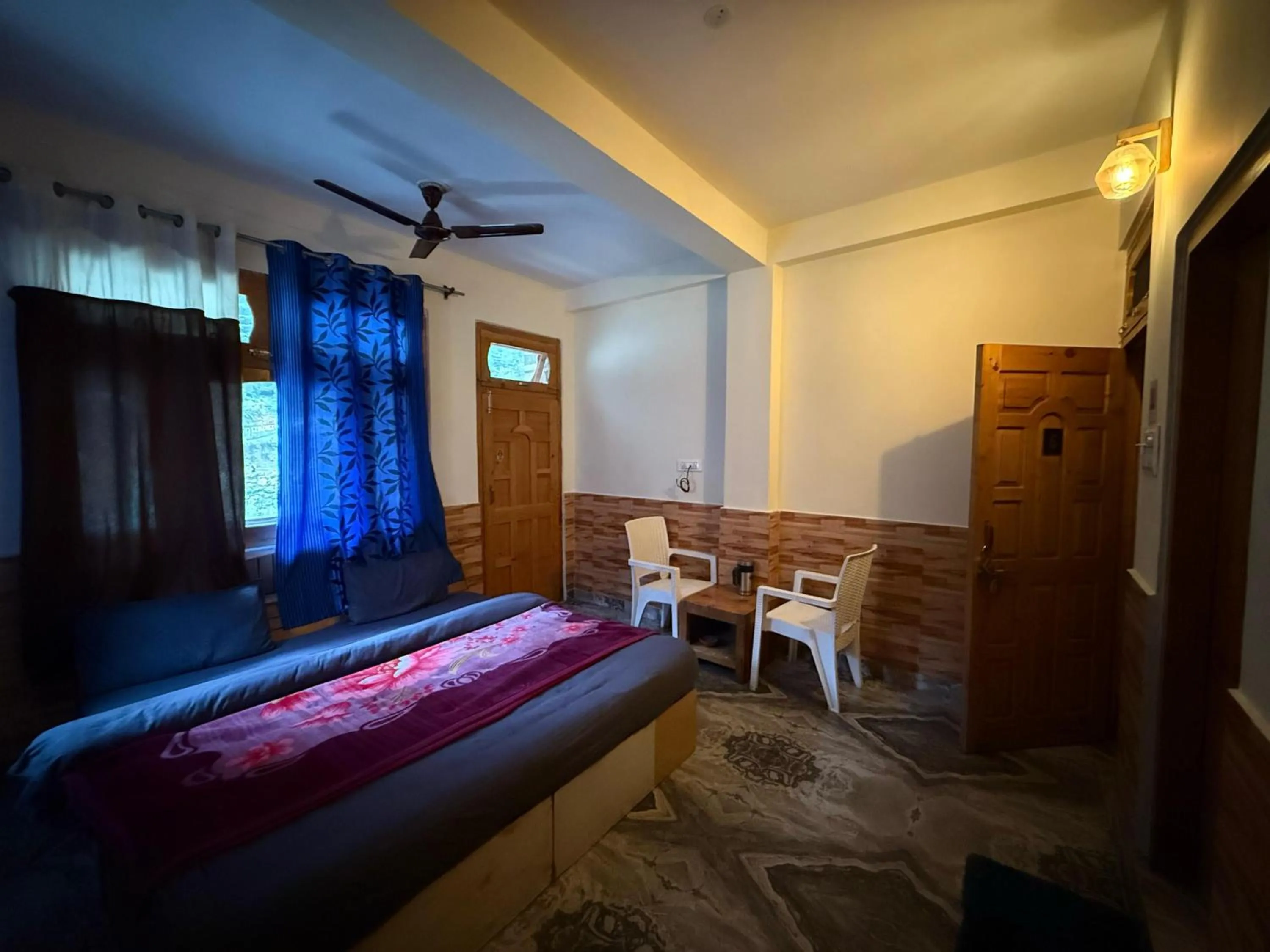 Bed in Flipsyde Retreat