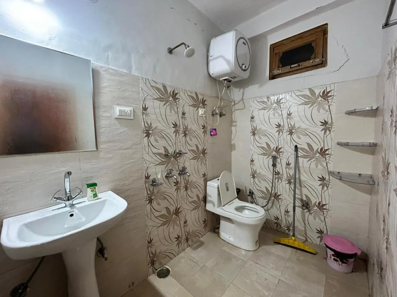 Bathroom in Flipsyde Retreat