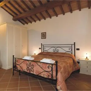 Bed in Agriturismo Marrucola