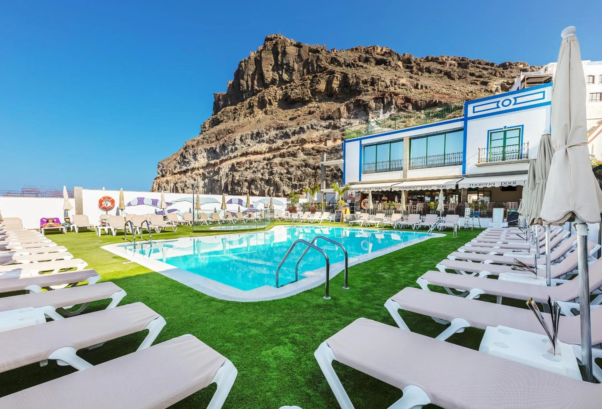 Swimming pool in Apartamentos LIVVO Puerto de Mogán