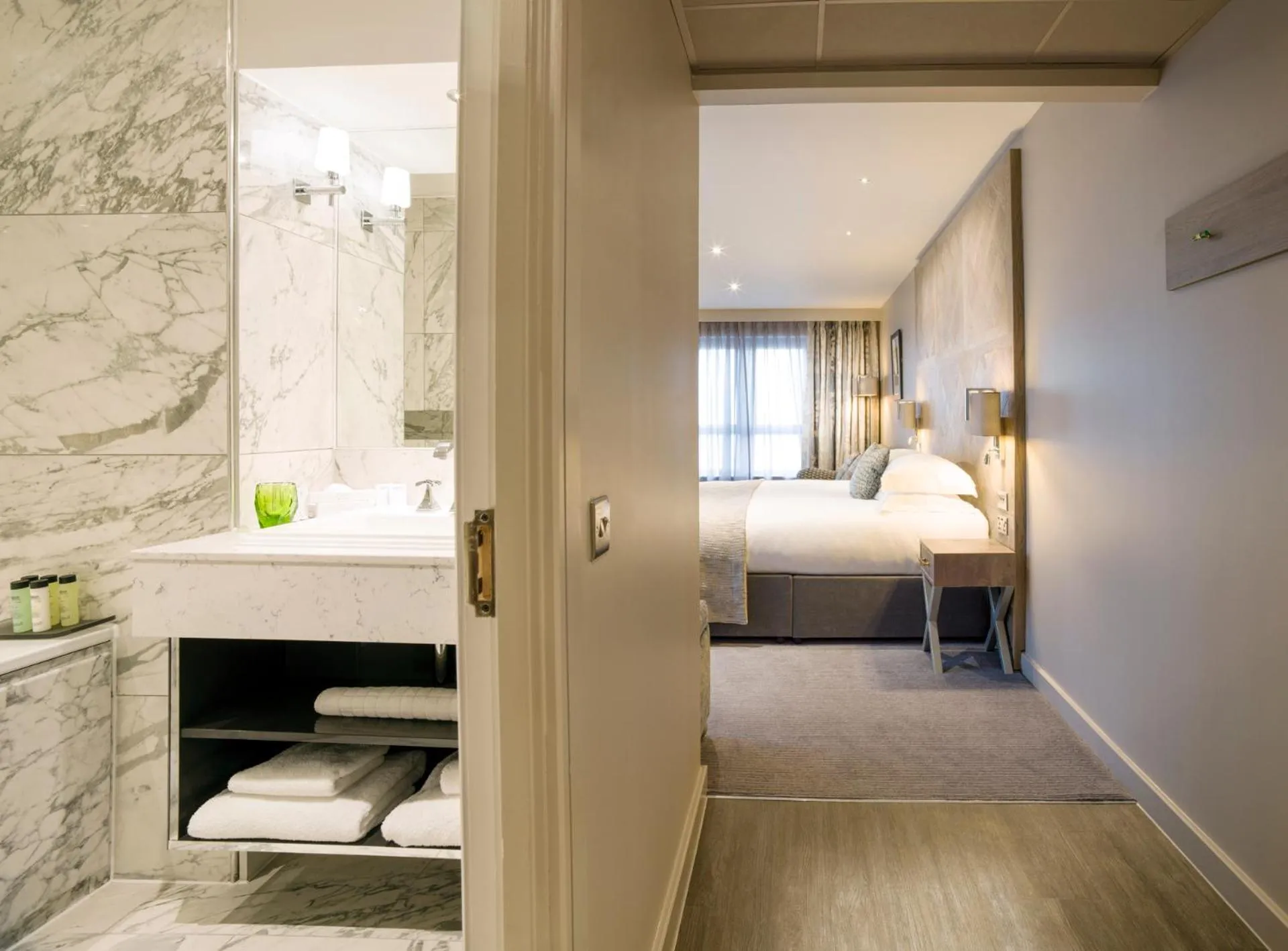 Bed in Boulevard Hotel