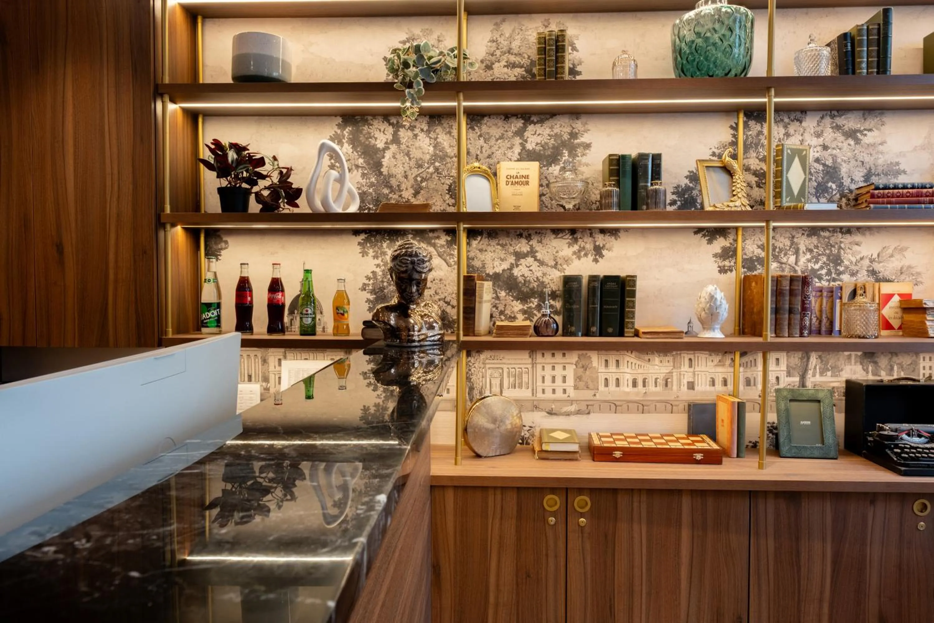 Lounge or bar in Kyriad Paris 10 - Canal Saint Martin - République