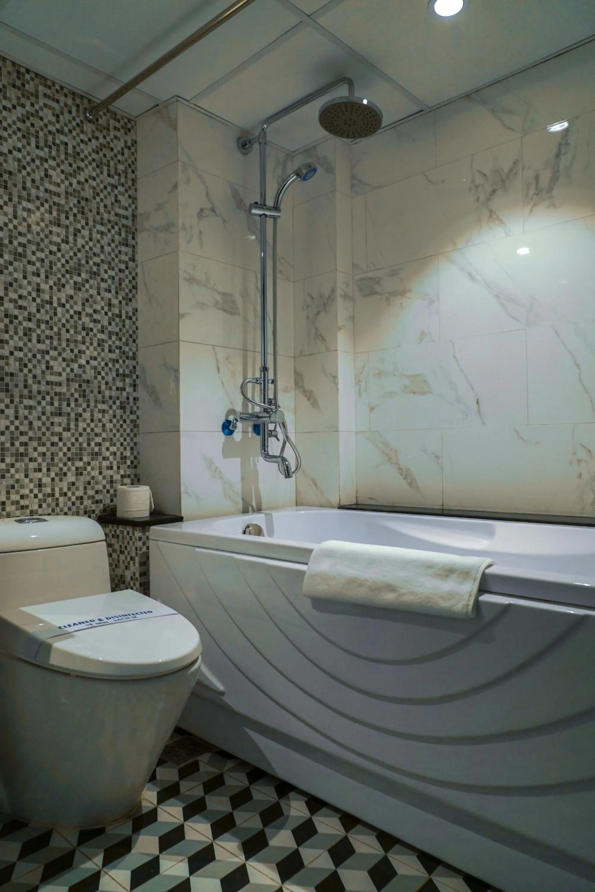 Bathroom in Hanoi La Castela Hotel