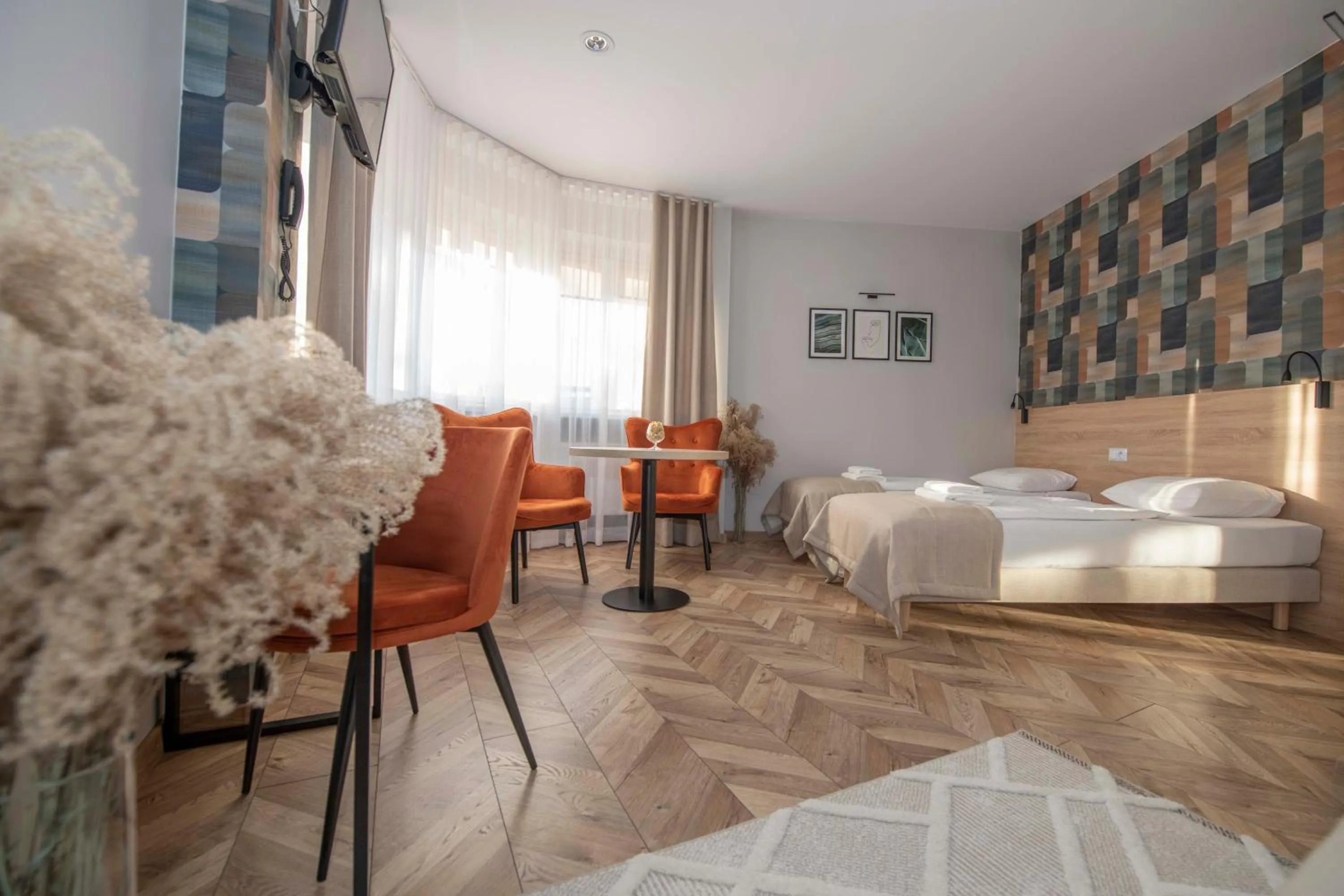 Seating area, Bed in Hotel Polonia