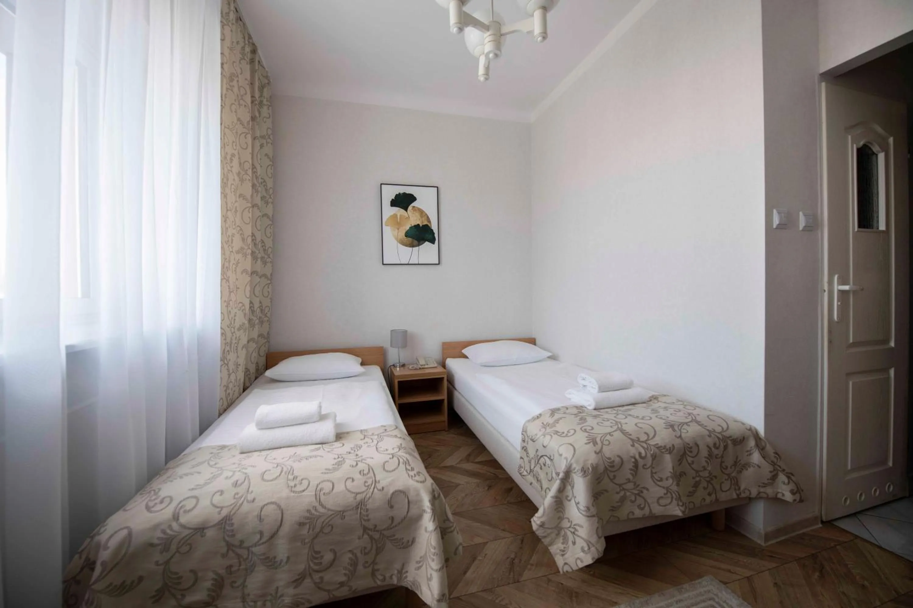 Seating area, Bed in Hotel Polonia