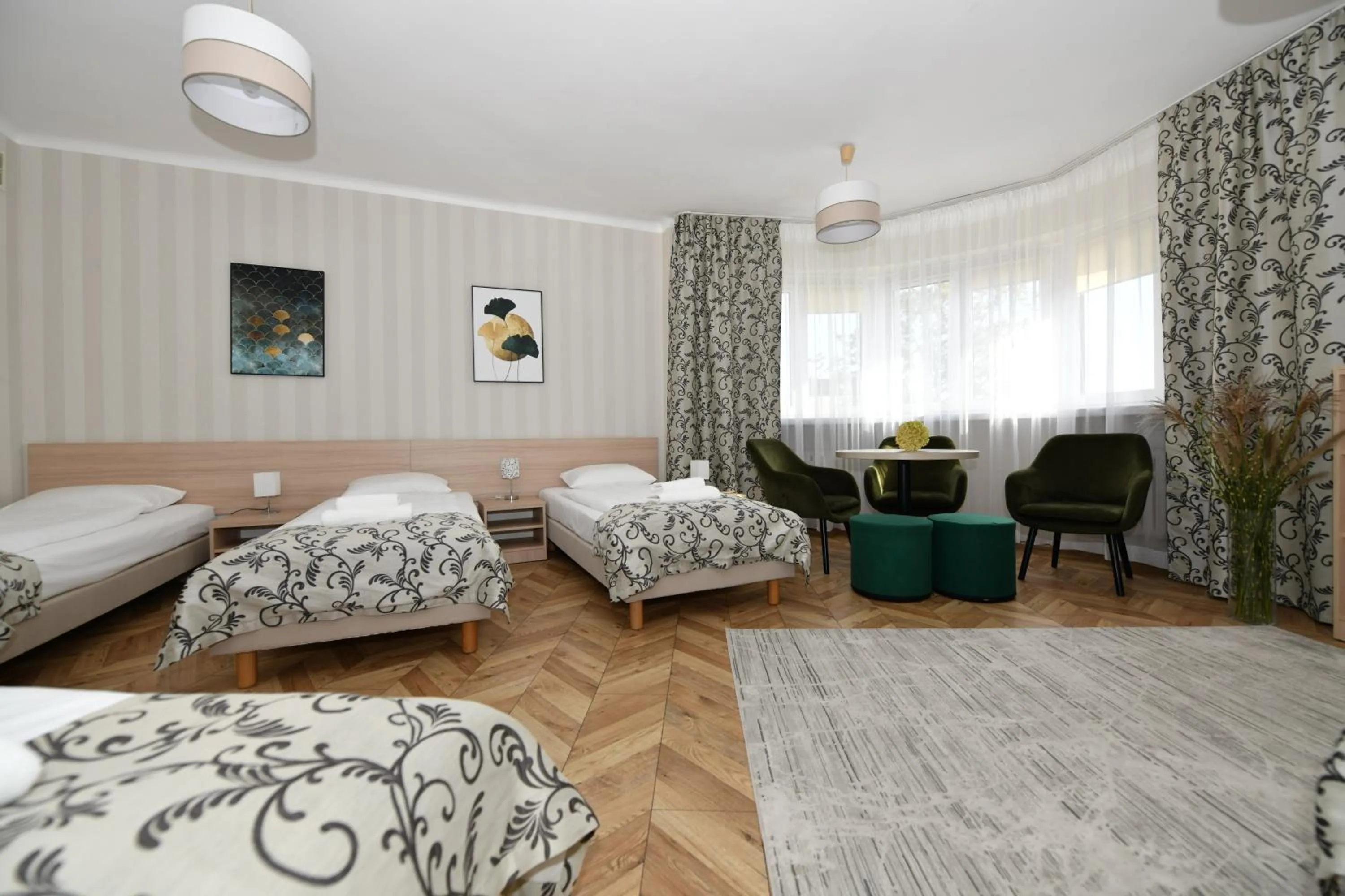 Seating area, Bed in Hotel Polonia