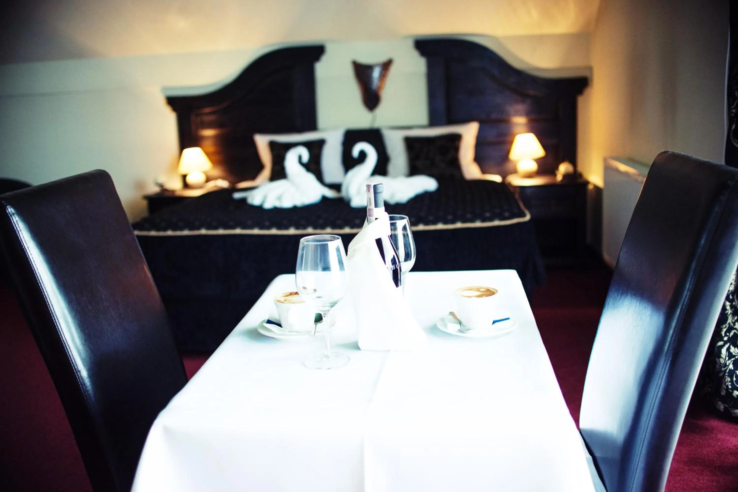 Bed in Hotel Kasztel