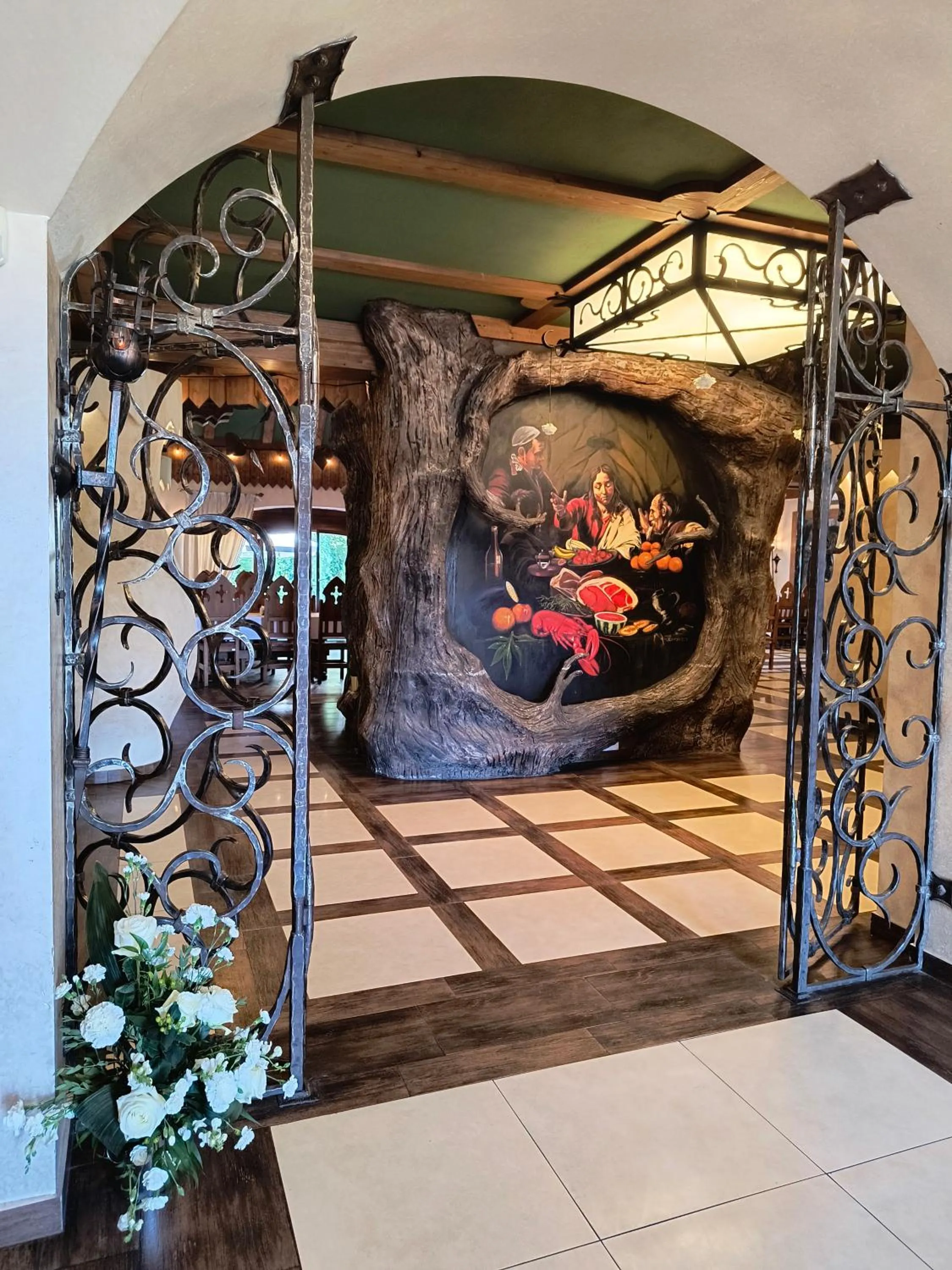 Restaurant/places to eat in Hotel Kasztel