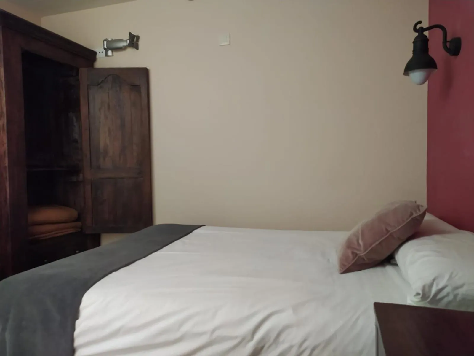 Bed in Hotel Cabo Ortegal