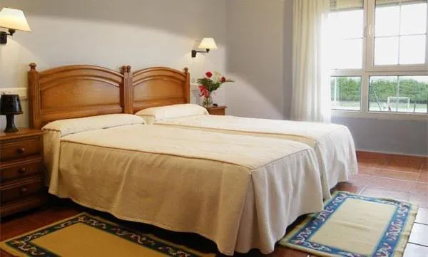 Bed in Hotel Restaurante el Fornon