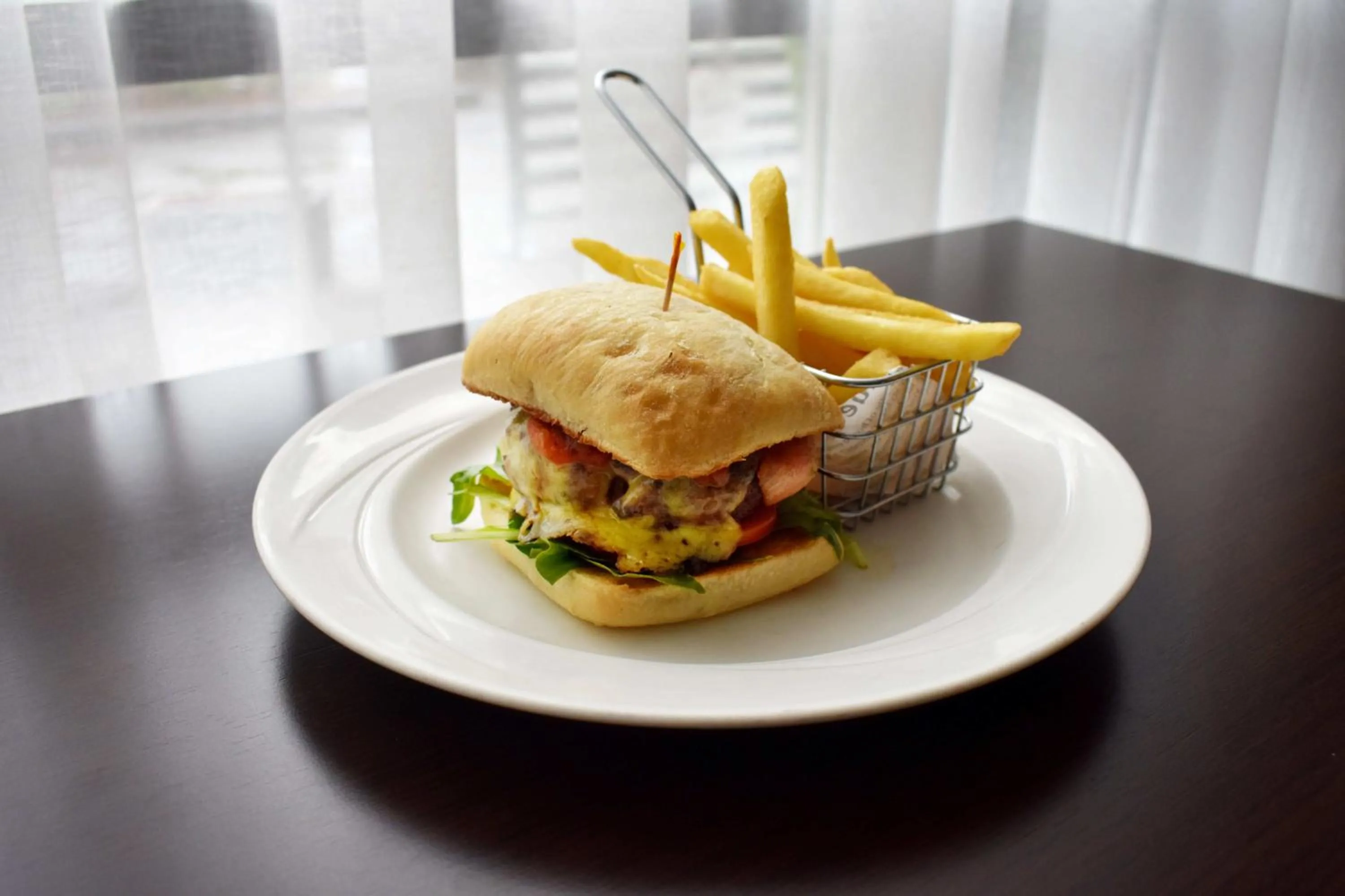 Restaurant/places to eat in Holiday Inn Parramatta by IHG