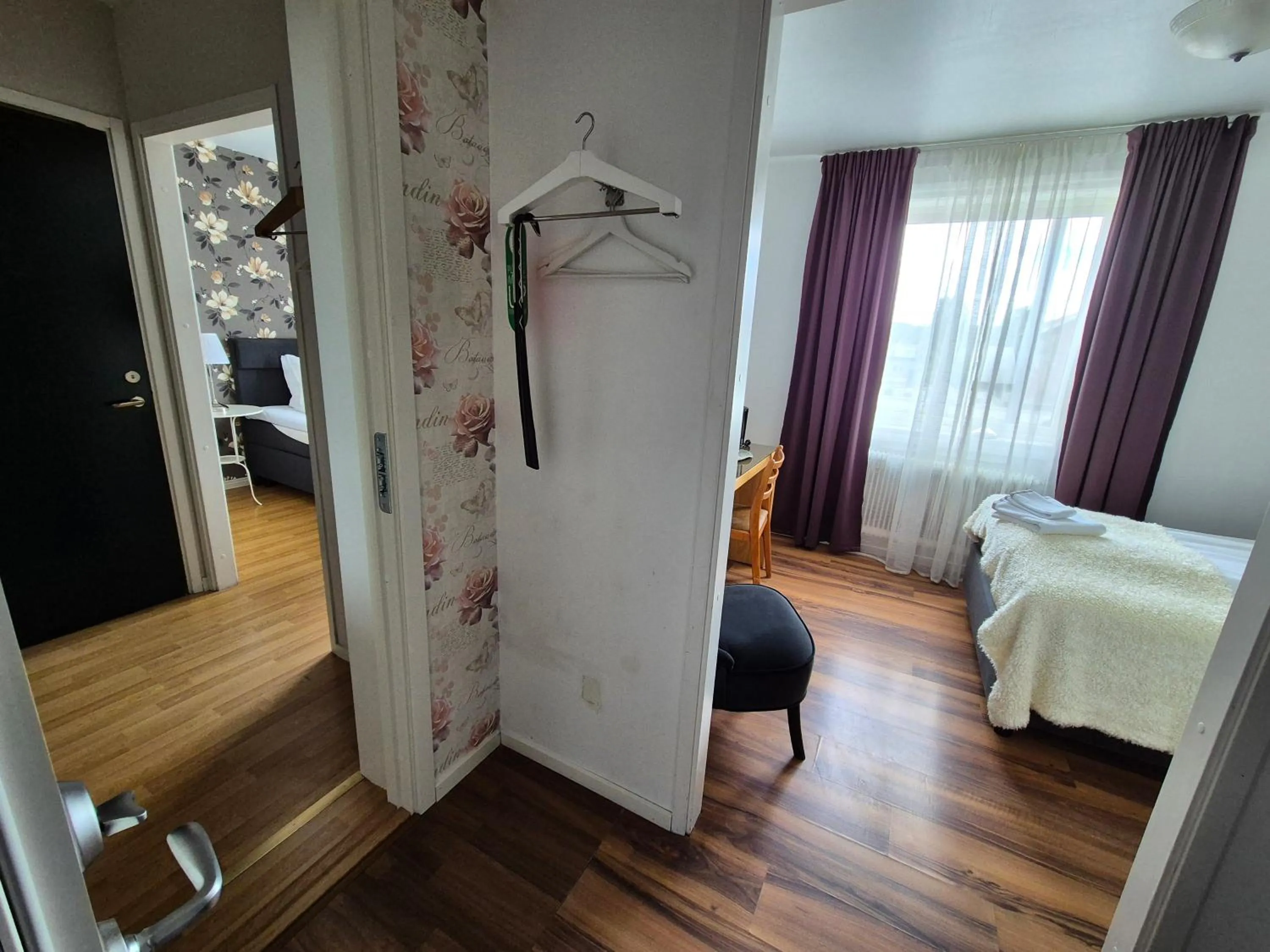 Bed in Smålandsstenar hotell