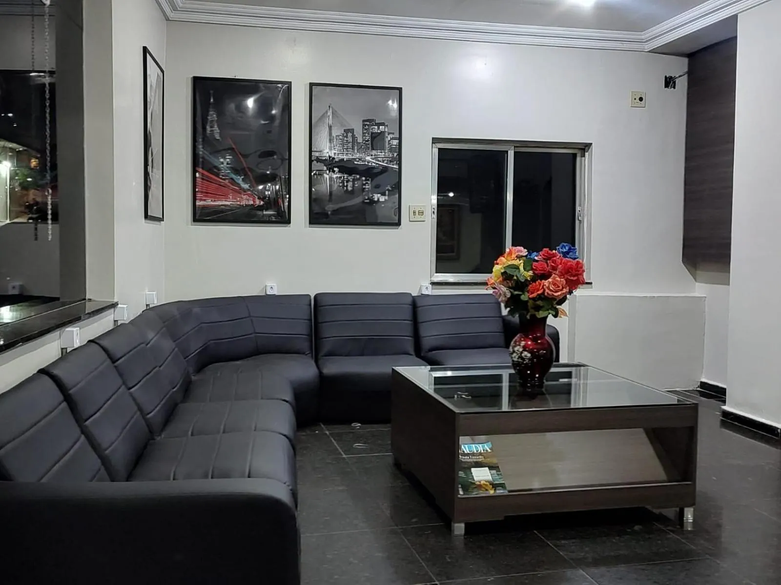 Lobby or reception in Center Plaza Hotel