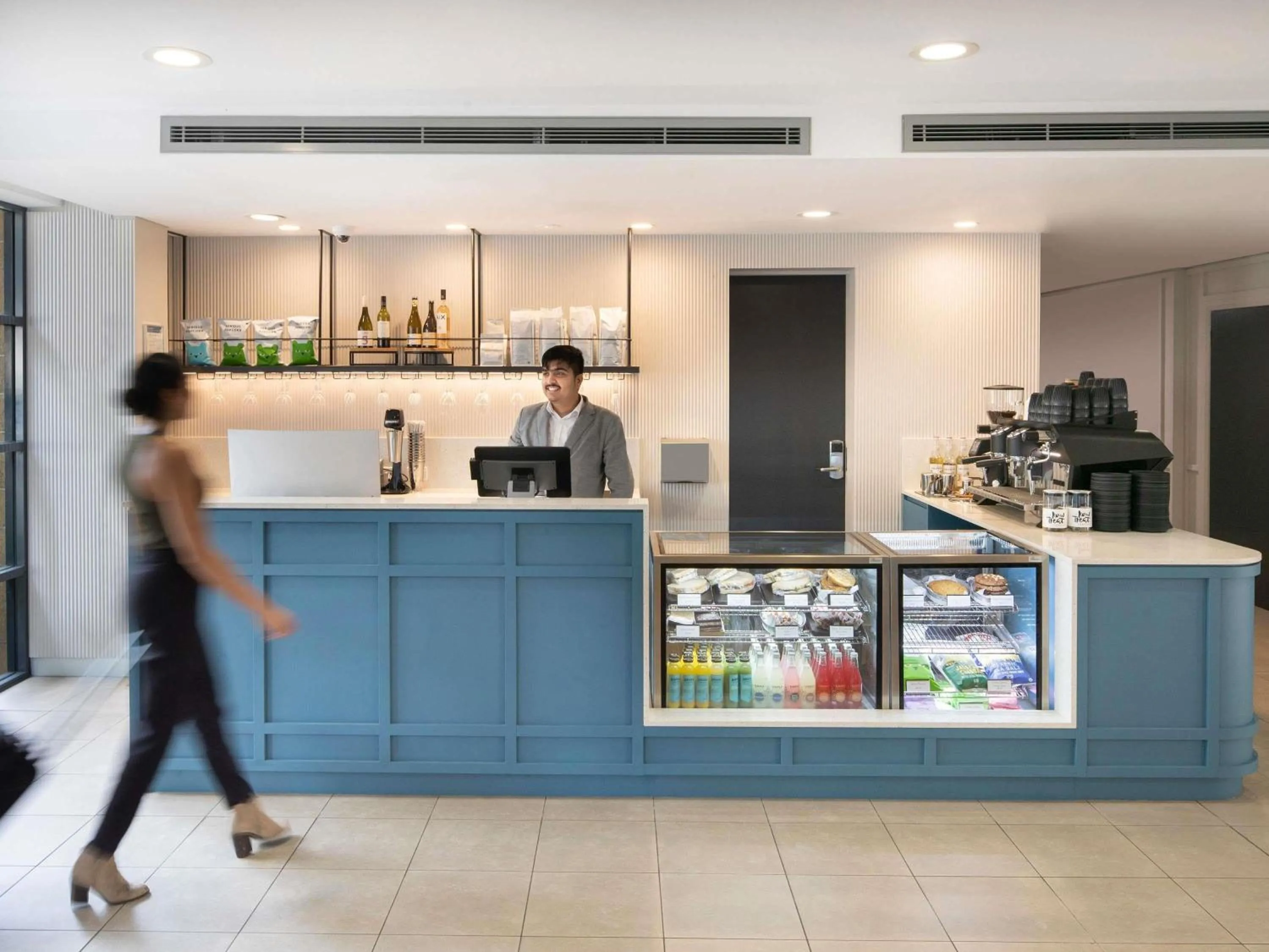 Property building in Mercure Sydney Manly Warringah