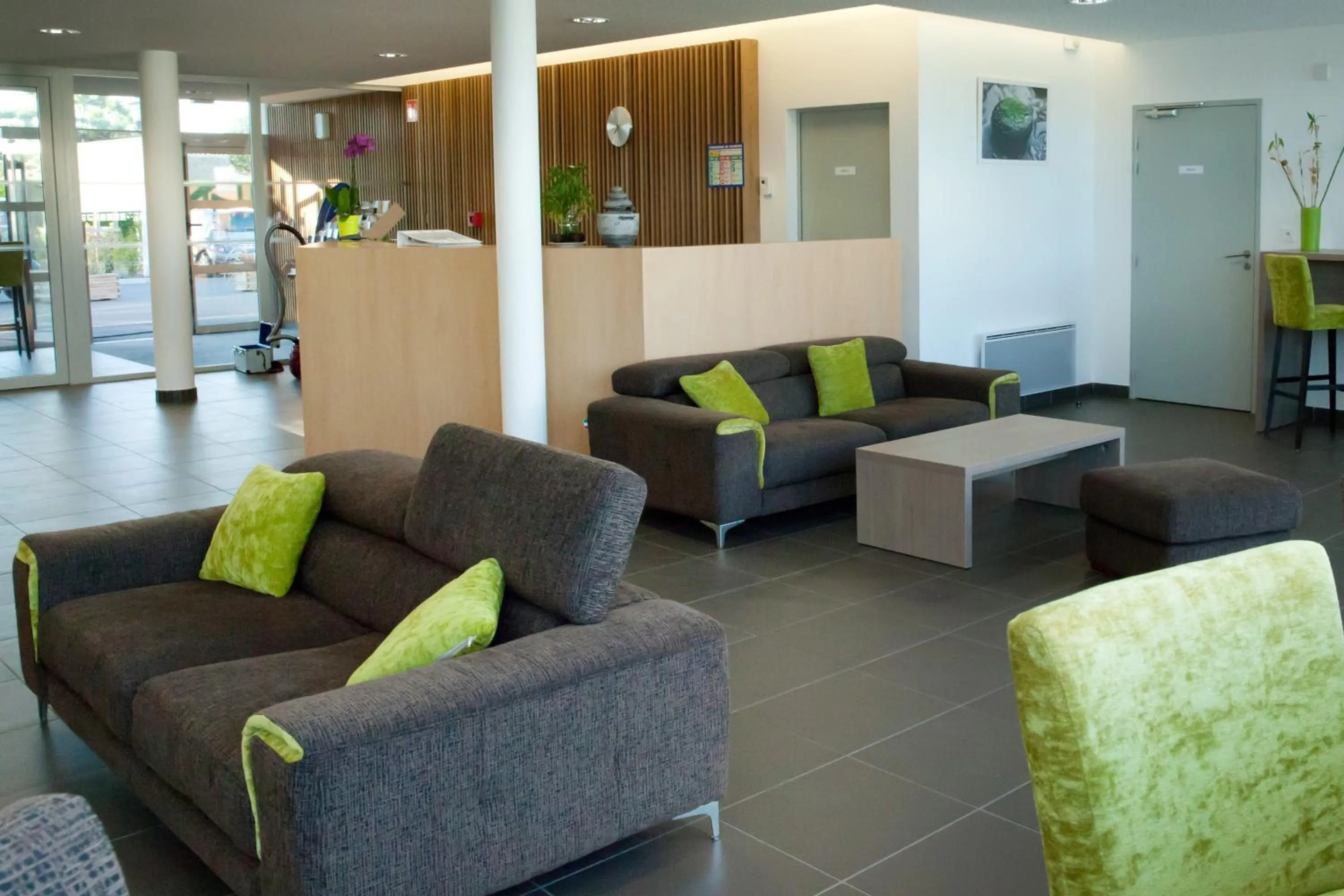 Lobby or reception in Résidence Néméa Les Grands Rochers
