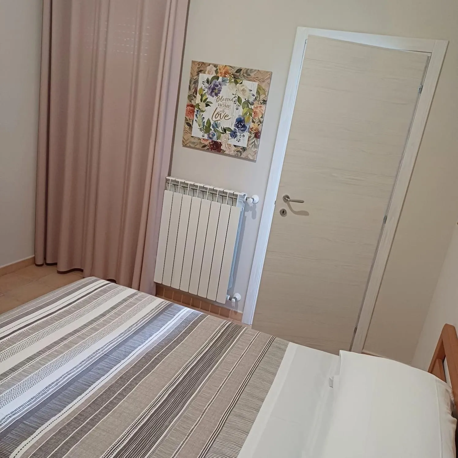 Bed in Hotel Costa D'Oro