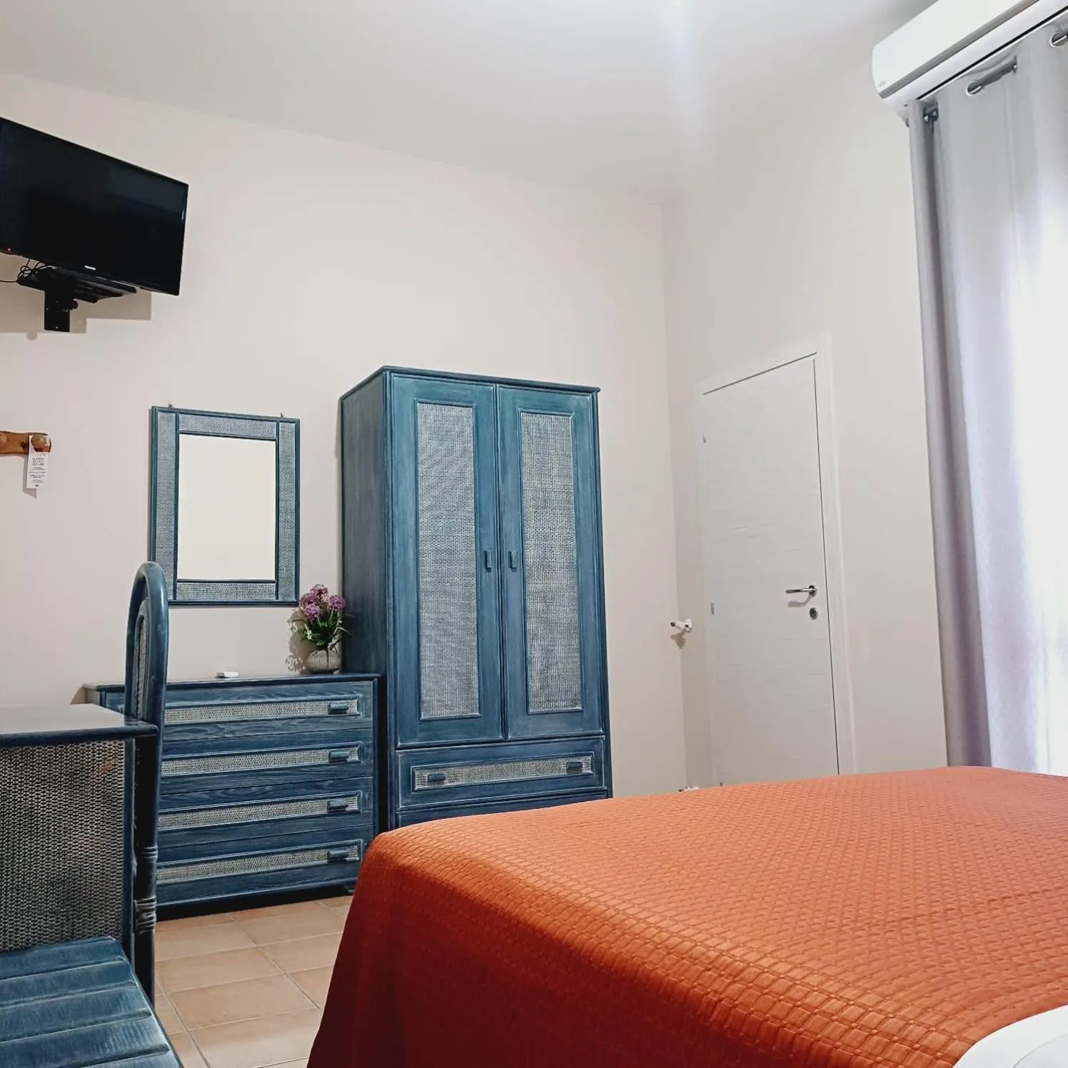 Bed in Hotel Costa D'Oro