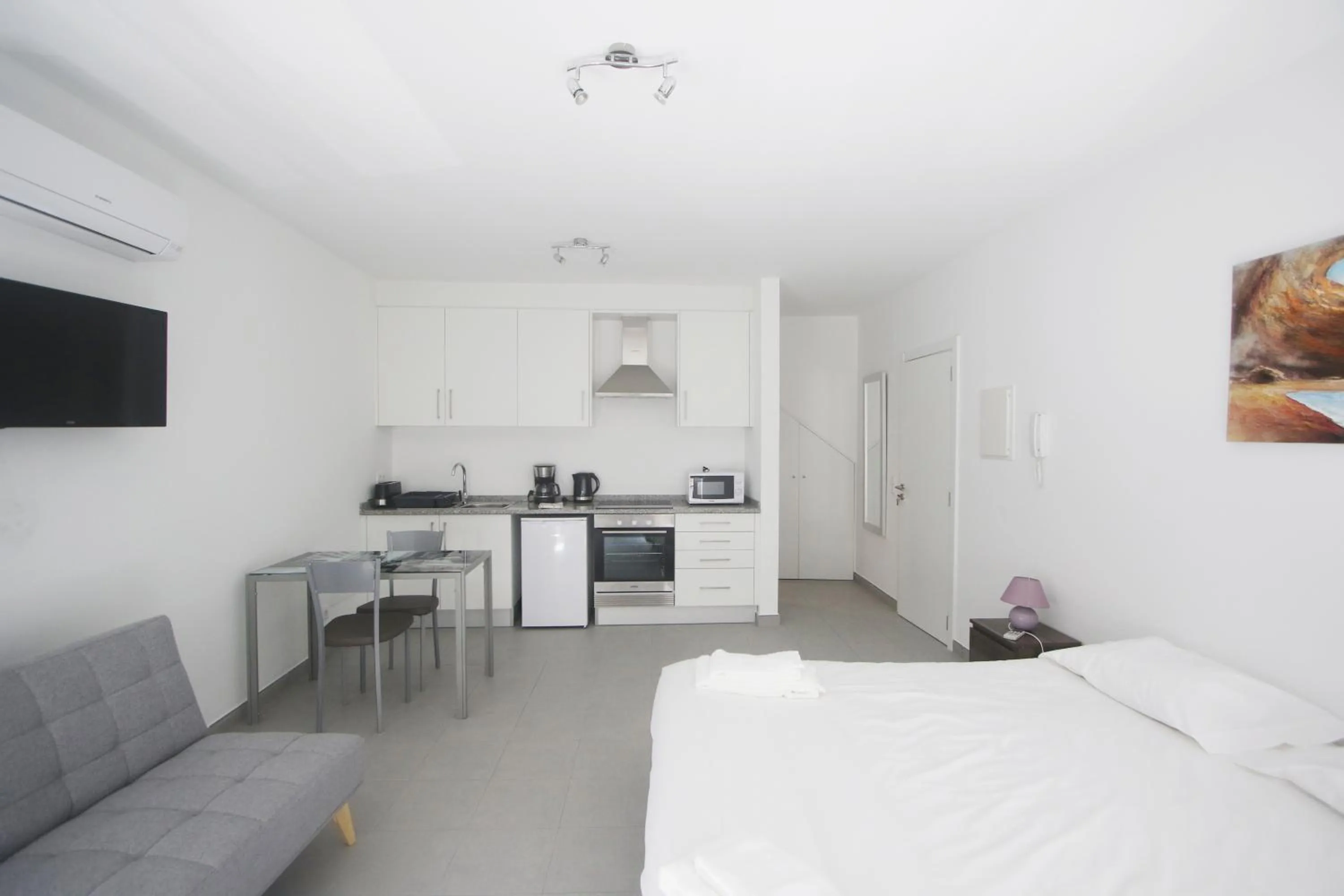 Bedroom, Bed in Guest House Lovely Swan