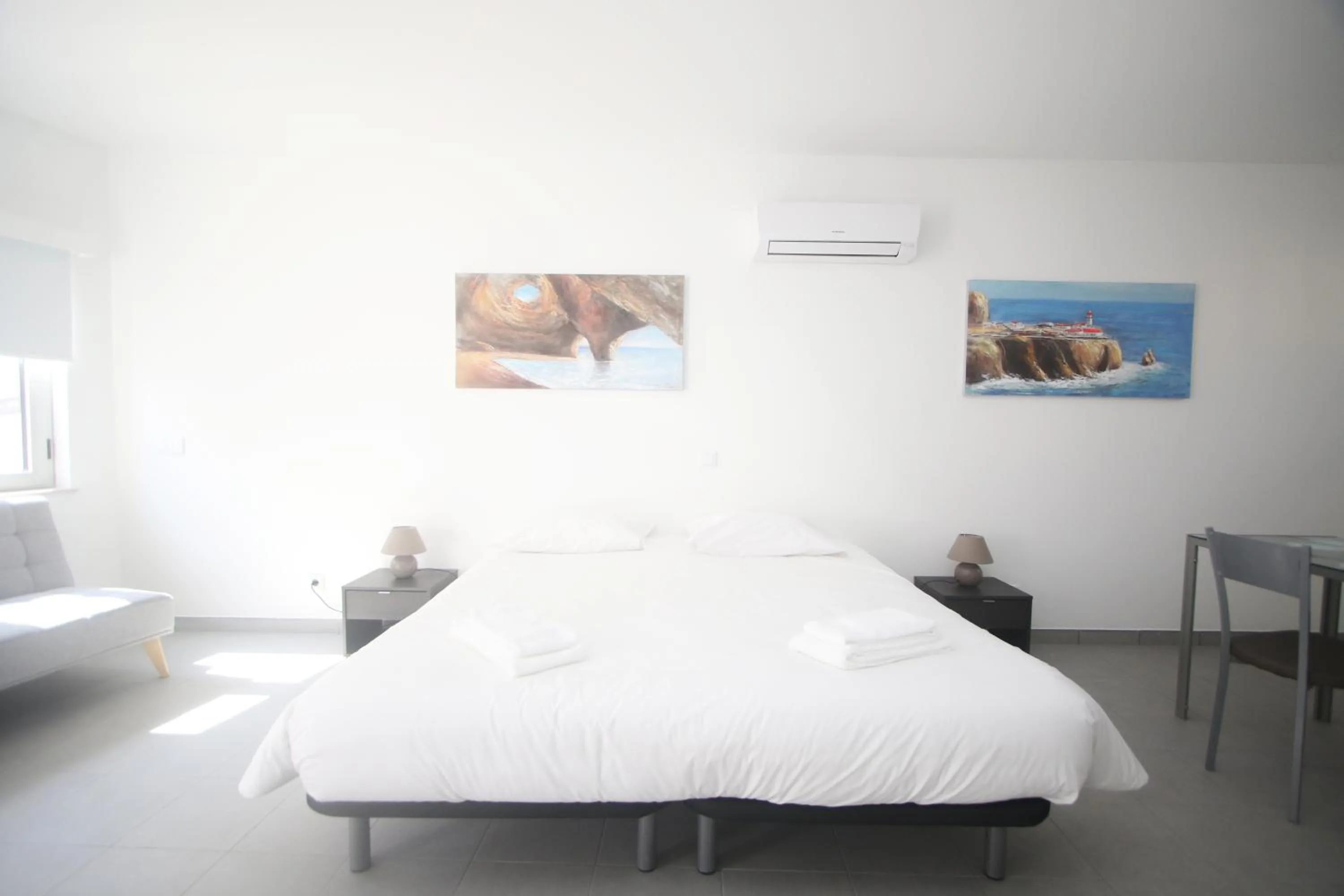 Bedroom, Bed in Guest House Lovely Swan