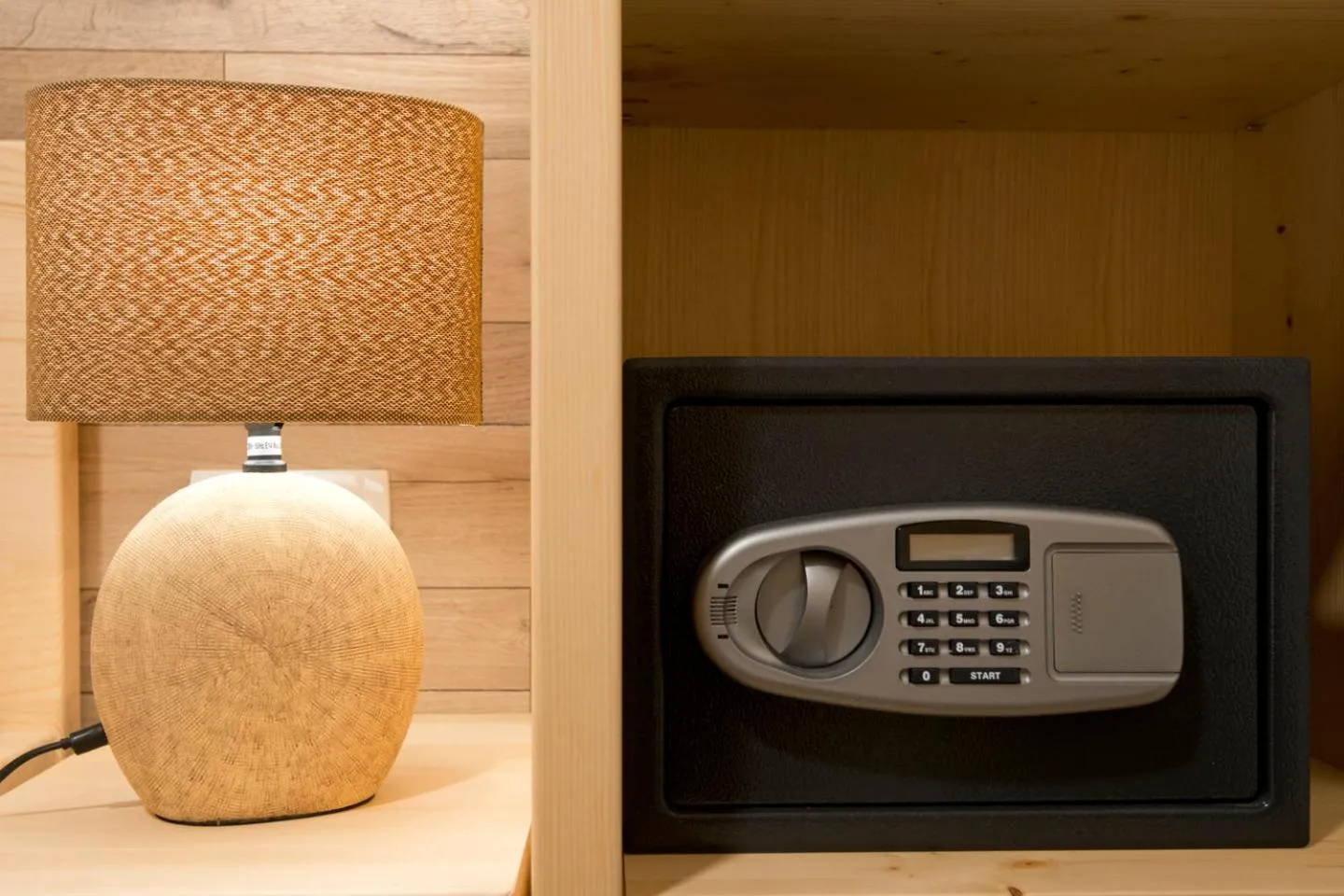 Decorative detail in Vila Alpina