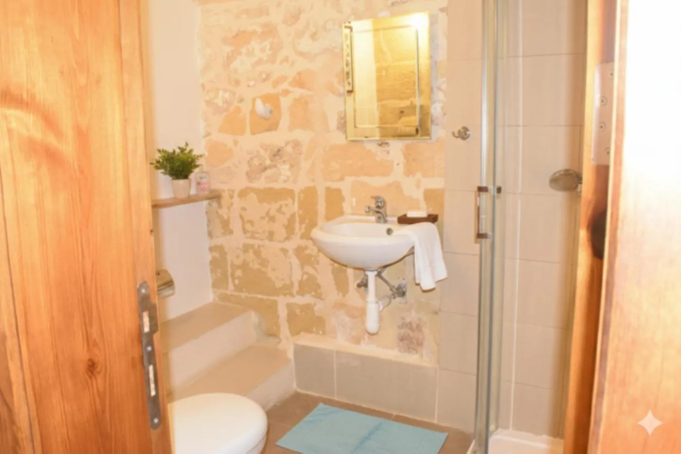 Shower in St George of Lydda B&B
